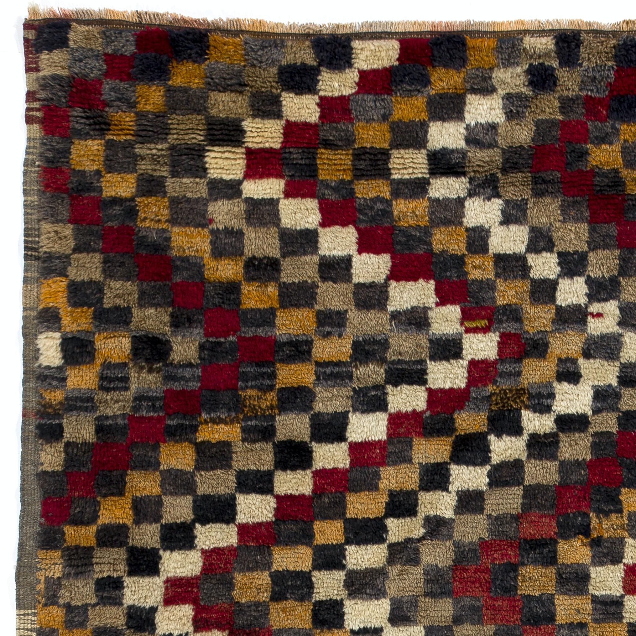Mid-Century Modern 5x7.3 Ft Vintage Handmade Tulu Rug with Checkered Zig Zag Design, 100% Wool For Sale