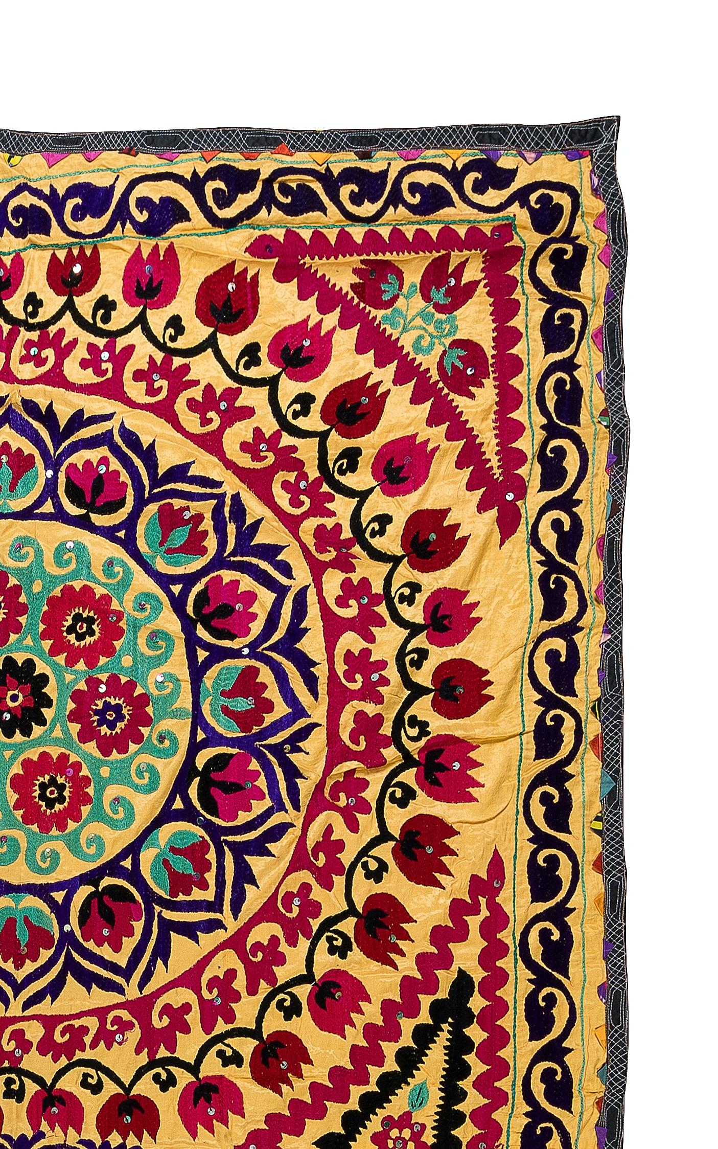 Embroidered 5x7.7 Ft Vintage Silk Embroidery Bed Cover, Uzbek Suzani Fabric Wall Hanging For Sale