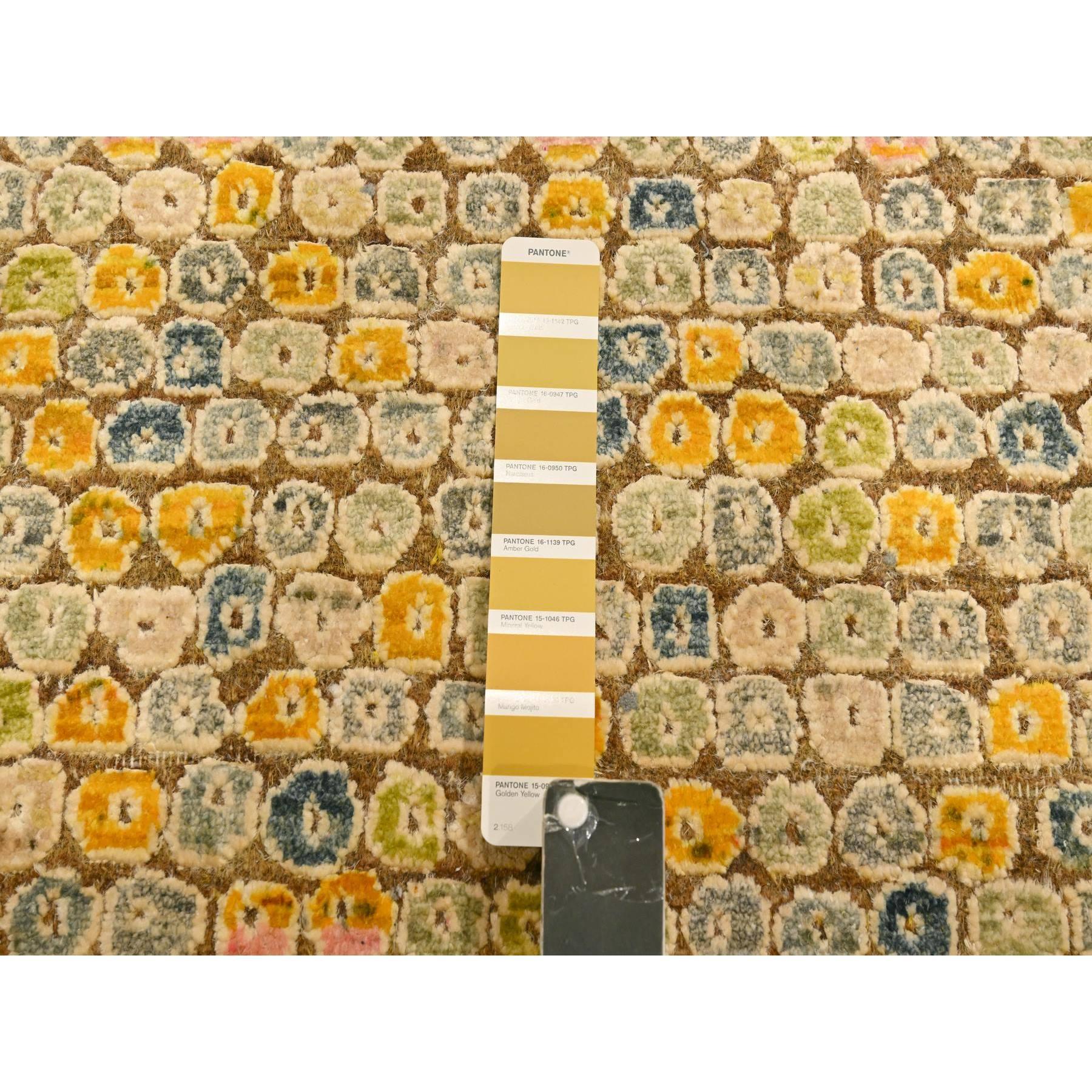 Alfombra Oriental Anudada a Mano de Lana y Seda Amarillo Dorado THE BUTTONS 5'x7'7 Anudado a mano en venta