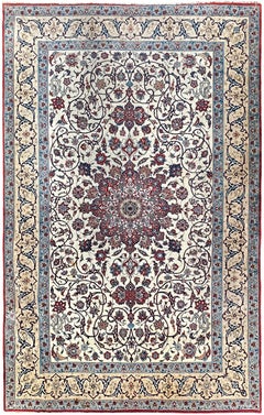 5x8 Fine Vintage Persian Esfahan Rug Floral Medallion Design 147cm x 234cm