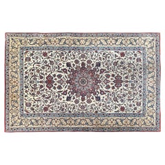 5x8 Fine Vintage Persian Esfahan Rug Floral Medallion Design 147cm x 234cm
