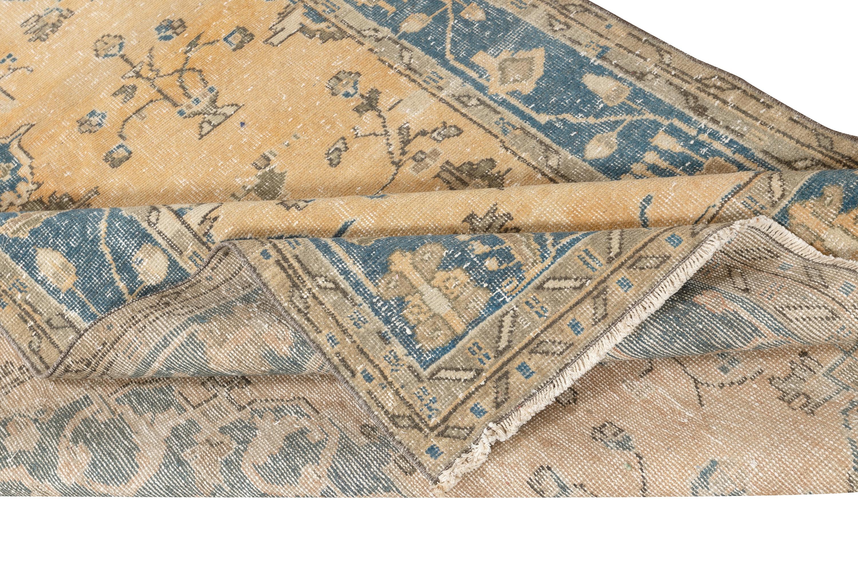 Country Tappeto Vintage By 5x8 Ft in stile rustico. Tappeto fatto a mano per case di campagna in vendita