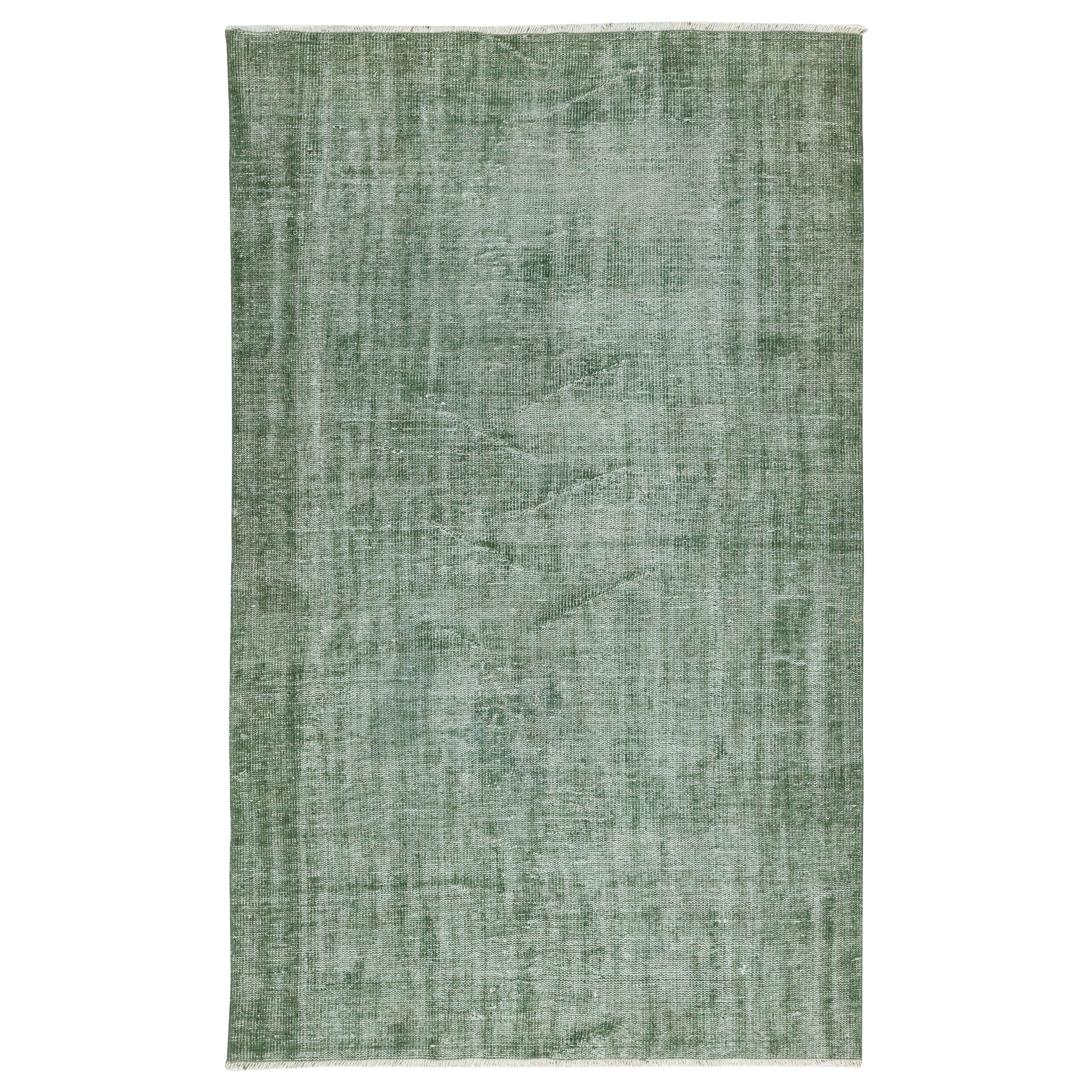 5x8 Ft Vintage Rug Overdyed in Grün für moderne Interieurs. Handgeknüpft in der Türkei