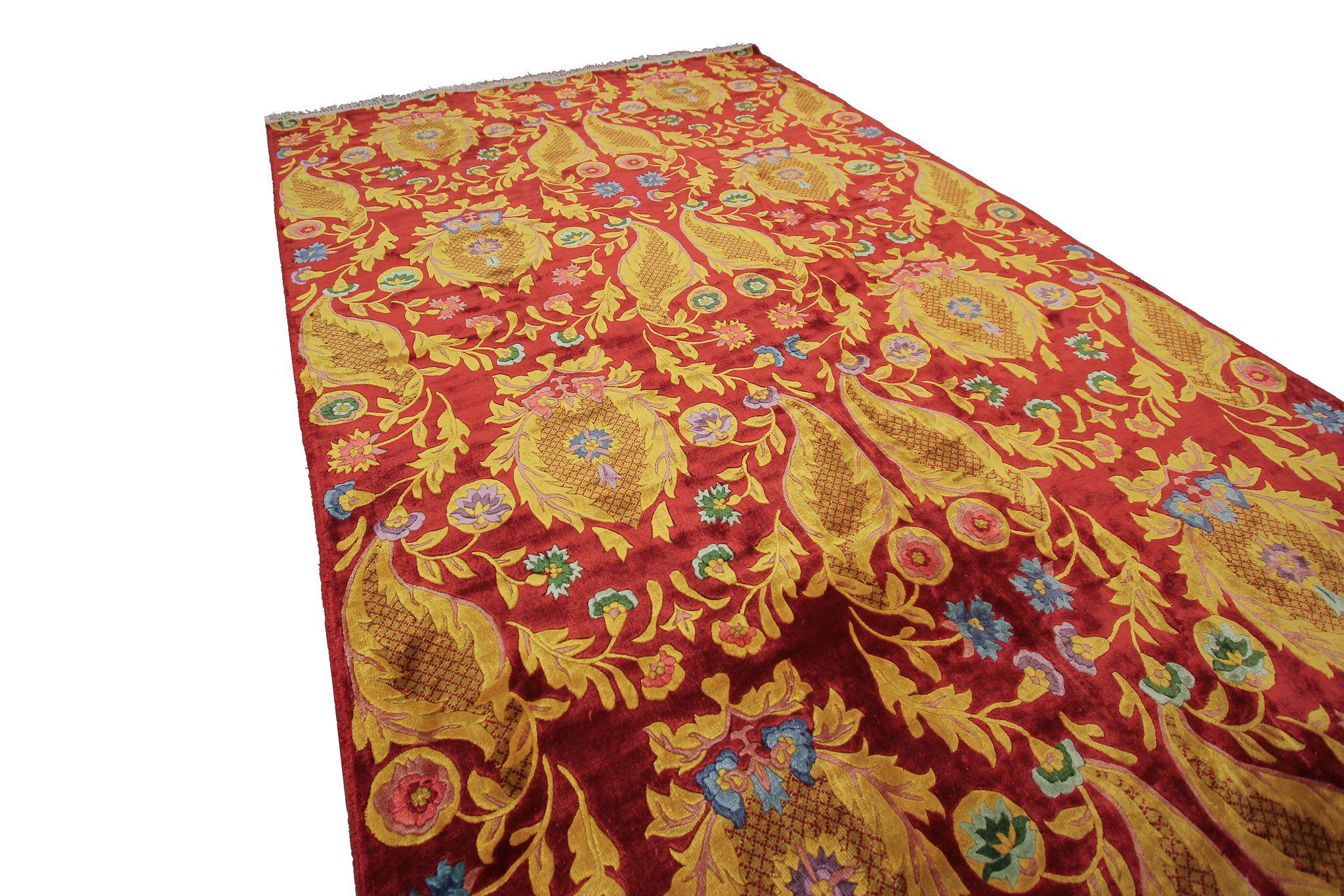 Vieux Tapis Art Nouveau Tapis chinois en soie 
Art Déco Rouge 

5' X 8' 155cm x 239cm

Circa 1965

