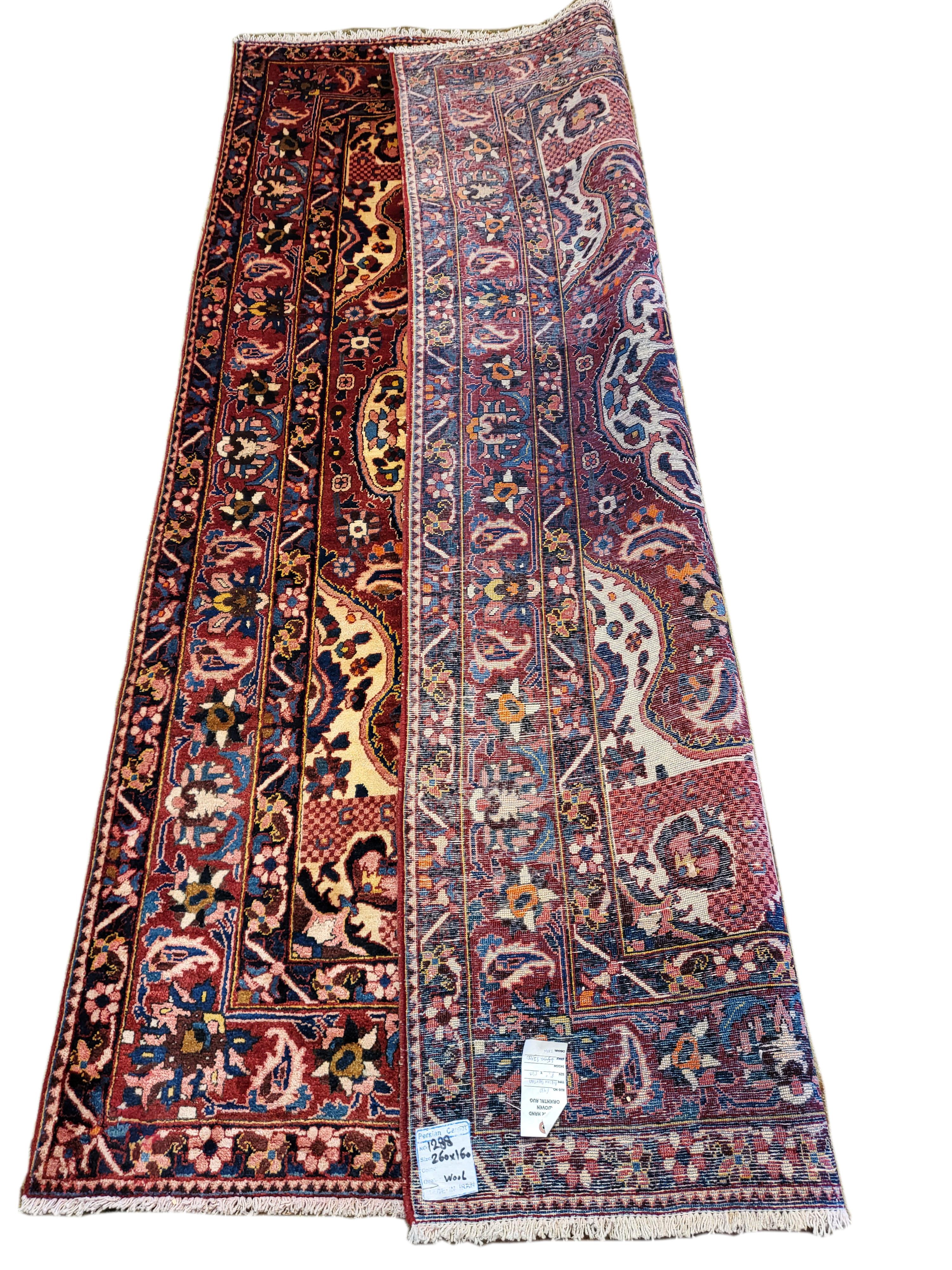 Exceptional 5' x 8.5' 60's Bakhtiari. Bakhtiaris are known for there sharp contrasting designs and this rug is no exception. This is a particularly tight woven Bakhtiari featuring a very fine wool. Due to the quality of the wool this rugs is very