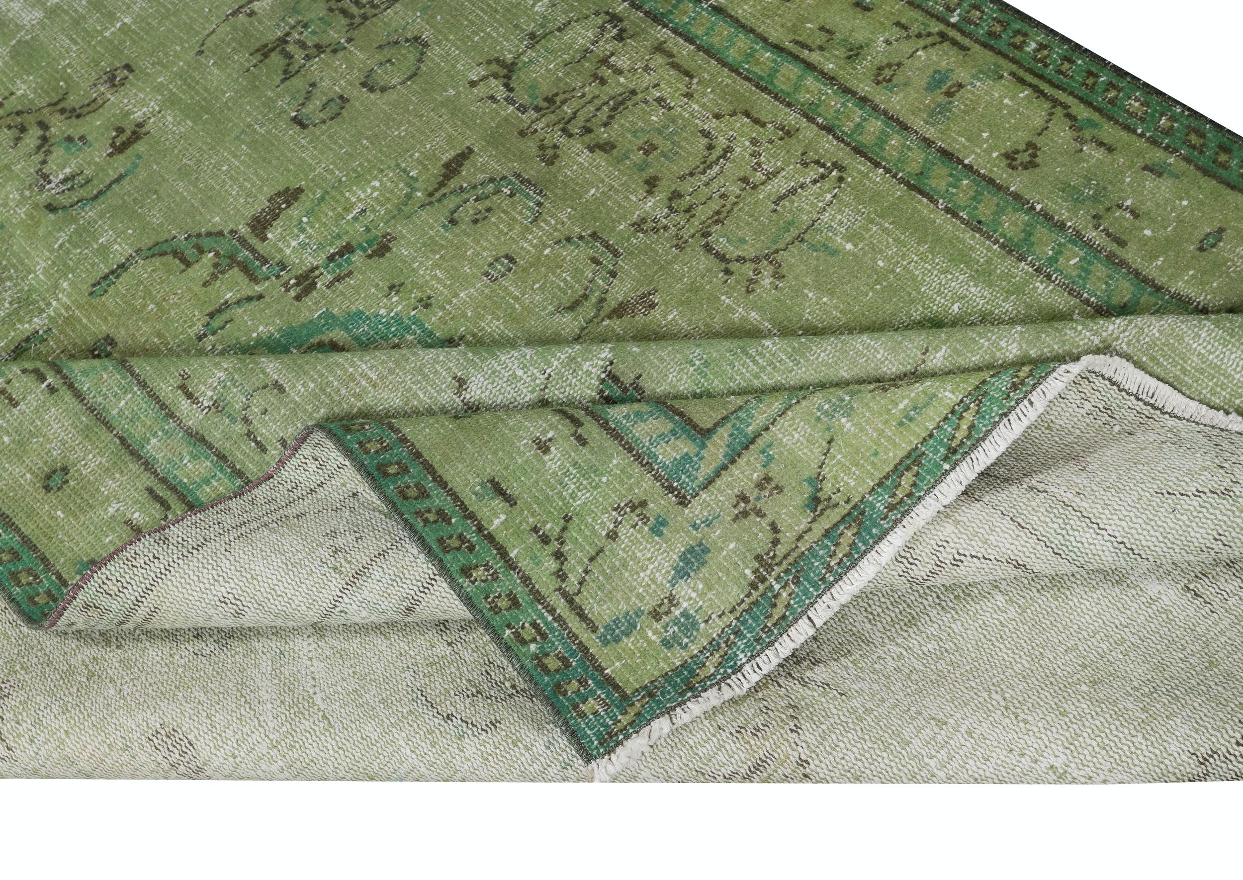 Moderno Tappeto per l'area turca fatto a mano di ispirazione cinese, tinto in verde, 5x8,2 Ft Art Deco in vendita