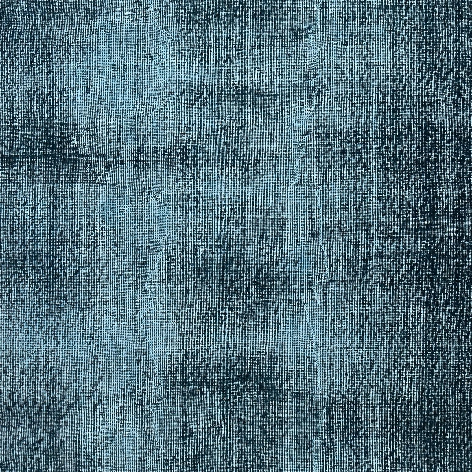 Moderner 5x8,3 Fuß großer Teppich in Massivblau, handgeknüpft in der Türkei im Zustand „Gut“ im Angebot in Spring Valley, NY