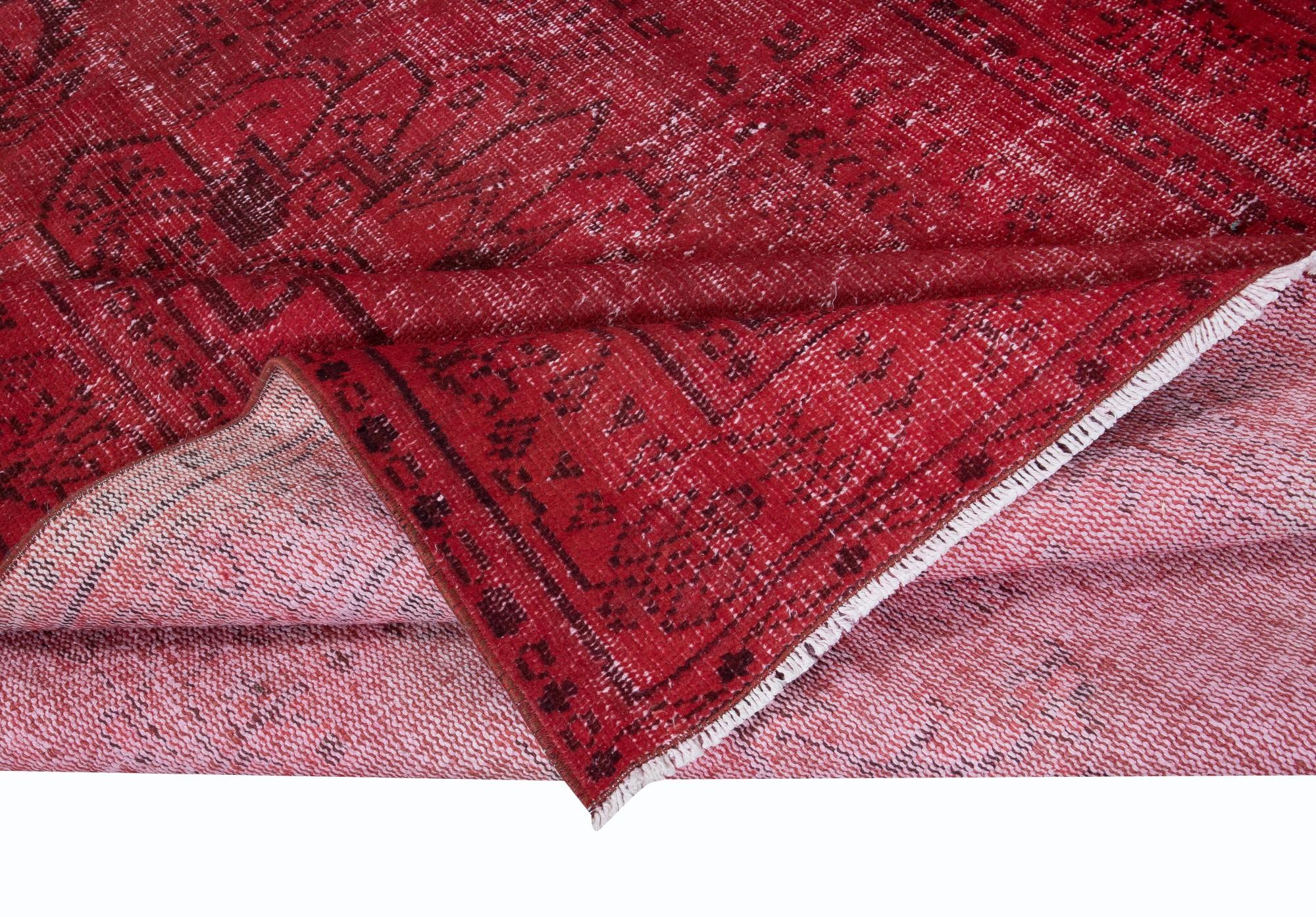 Modern 5x8.3 Ft Red Handmade Room Size Rug, Wool and Cotton Carpet from Turkey For Sale