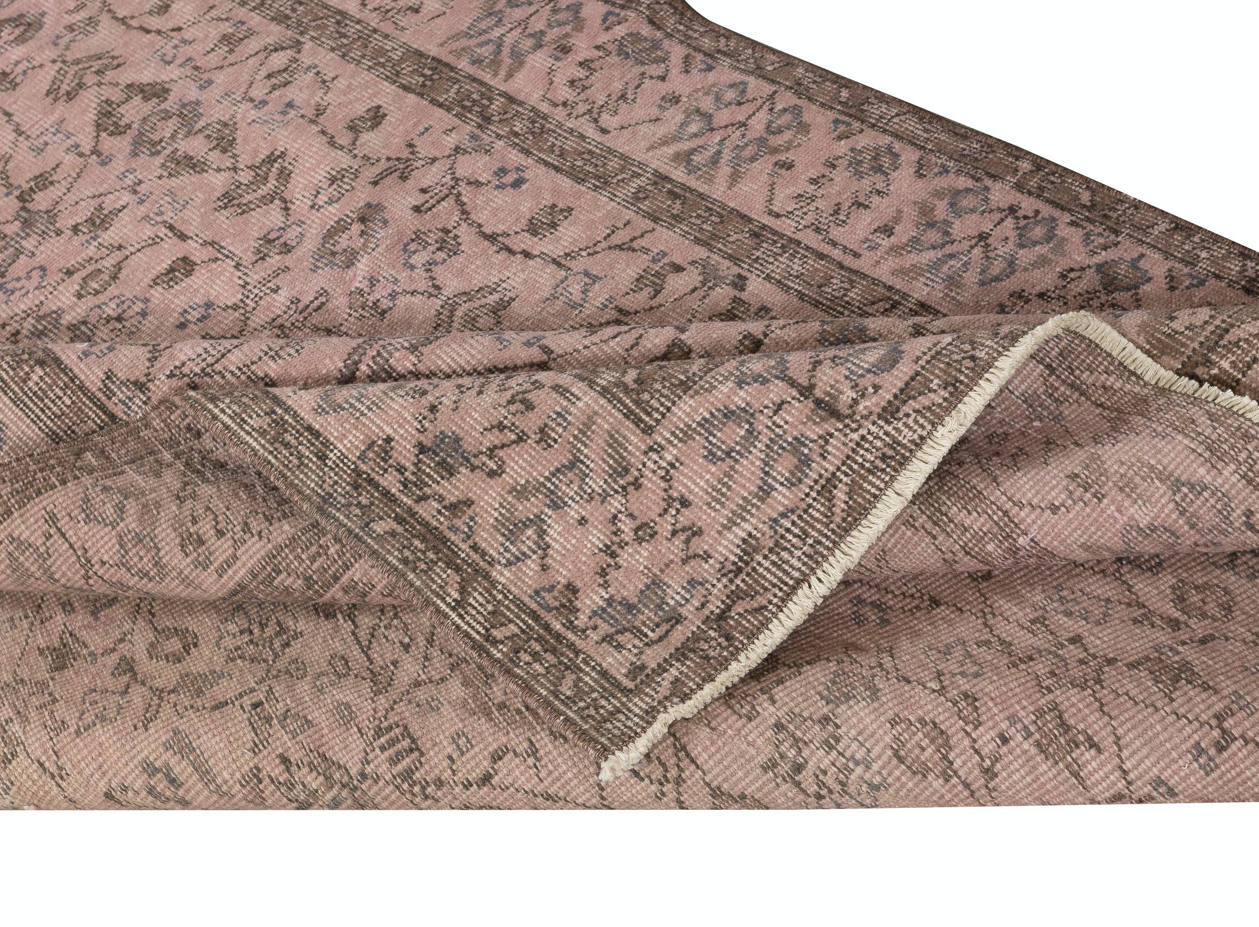 5x8.4 Ft Rosafarbener handgeknüpfter türkischer Teppich mit floralem Design. Geschenk für Mädchen (Moderne) im Angebot