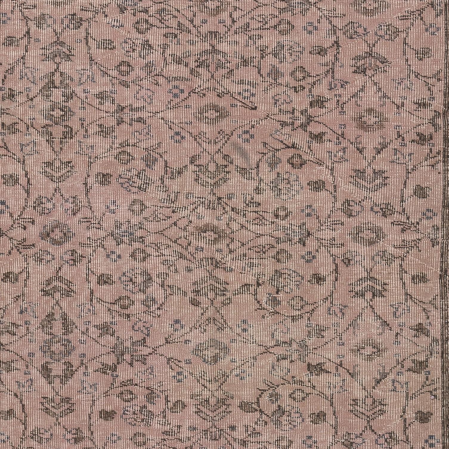 5x8.4 Ft Rosafarbener handgeknüpfter türkischer Teppich mit floralem Design. Geschenk für Mädchen (Handgeknüpft) im Angebot