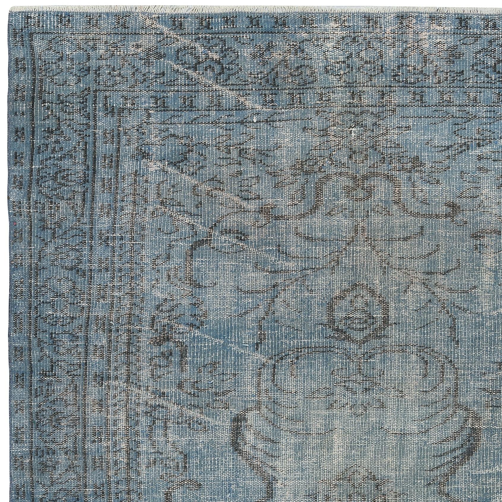 Annodato a mano Tappeto blu moderno 5x8.5 Ft. Tappeto vintage in lana fatto a mano in vendita