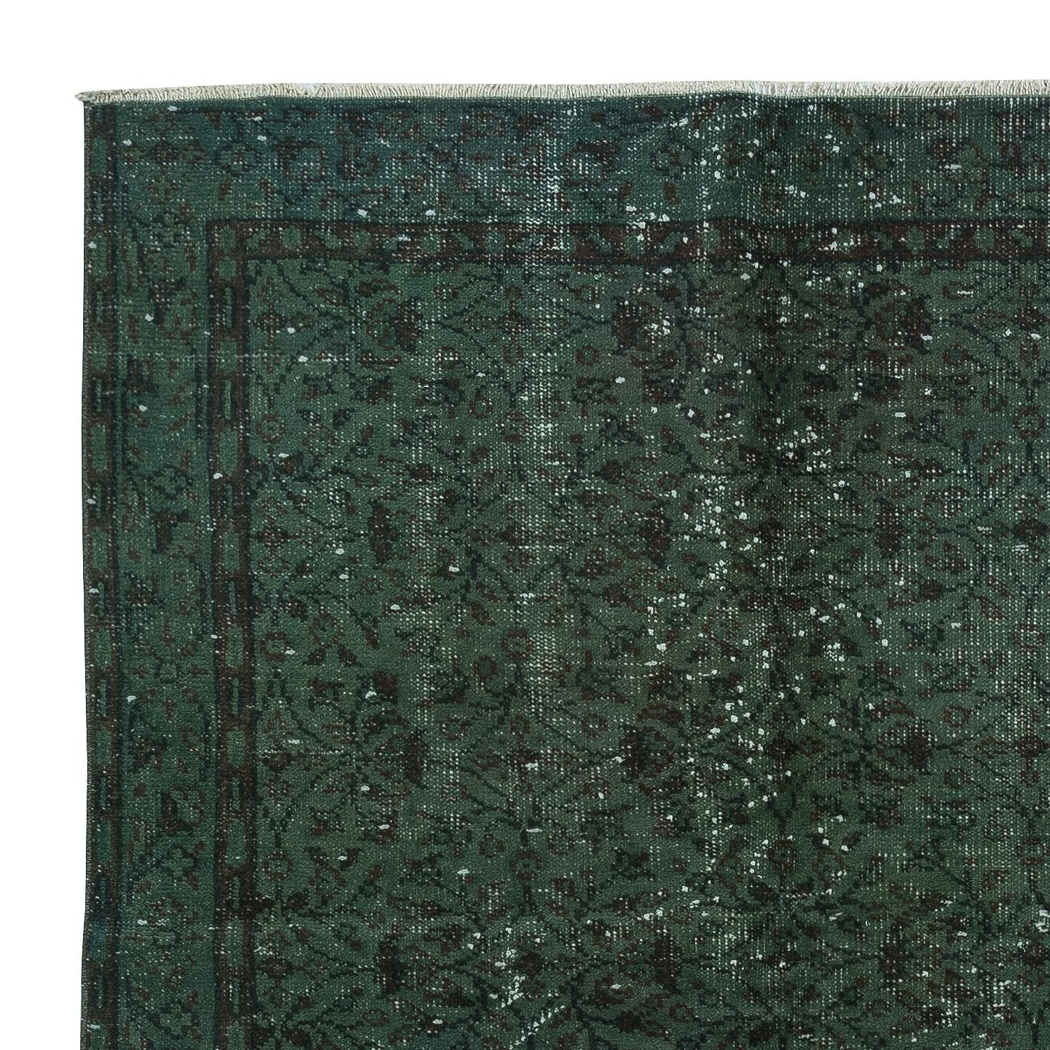Turc 5x8.7 Ft Contemporary Handmade Turkish Wool Area Rug in Dark Green Color (Tapis de laine turque fait à la main)