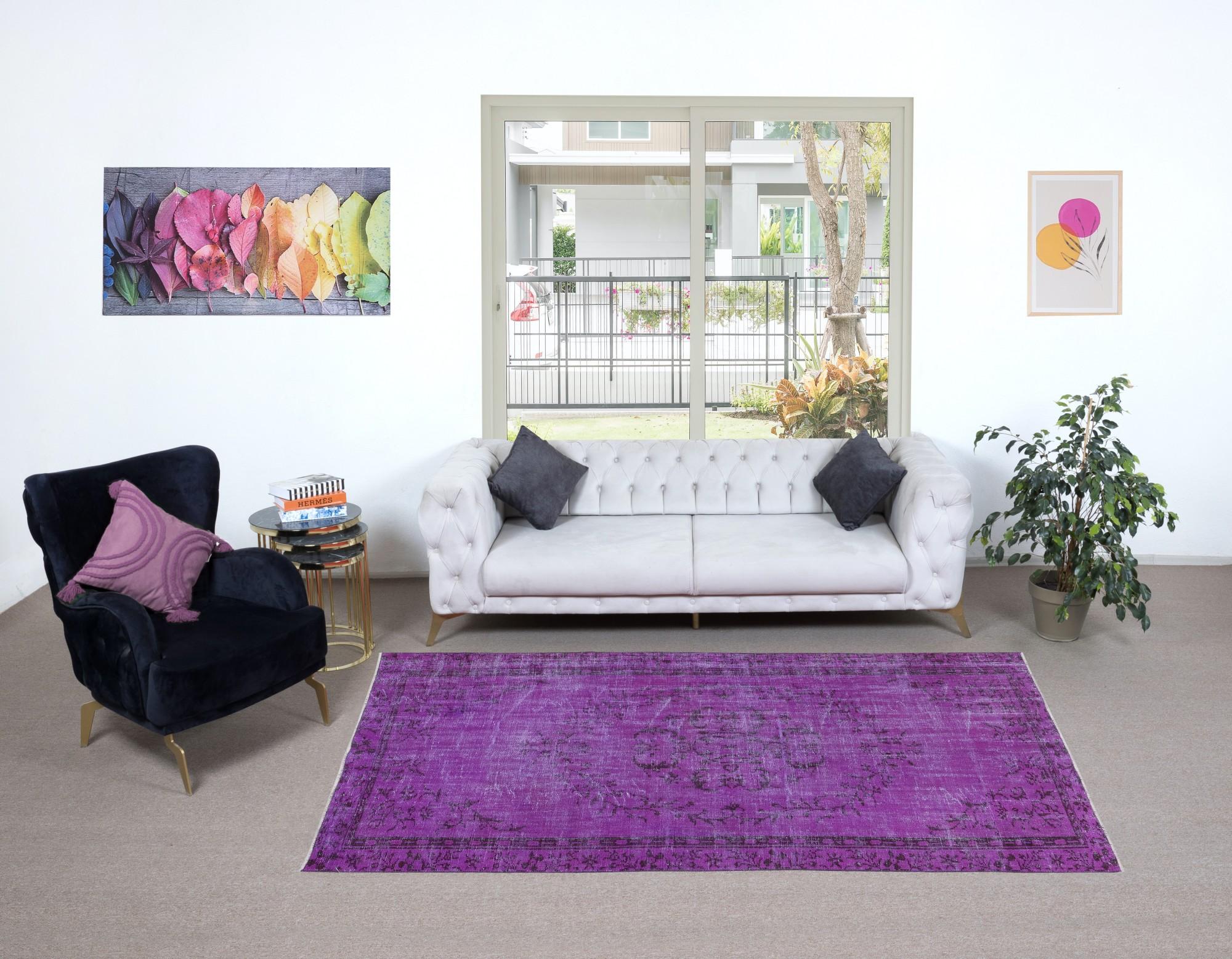 5x8.7 Ft Handgeknüpfter türkischer Teppich in Lila, ideal für Wohn- und Bürodekoration im Zustand „Gut“ im Angebot in Philadelphia, PA