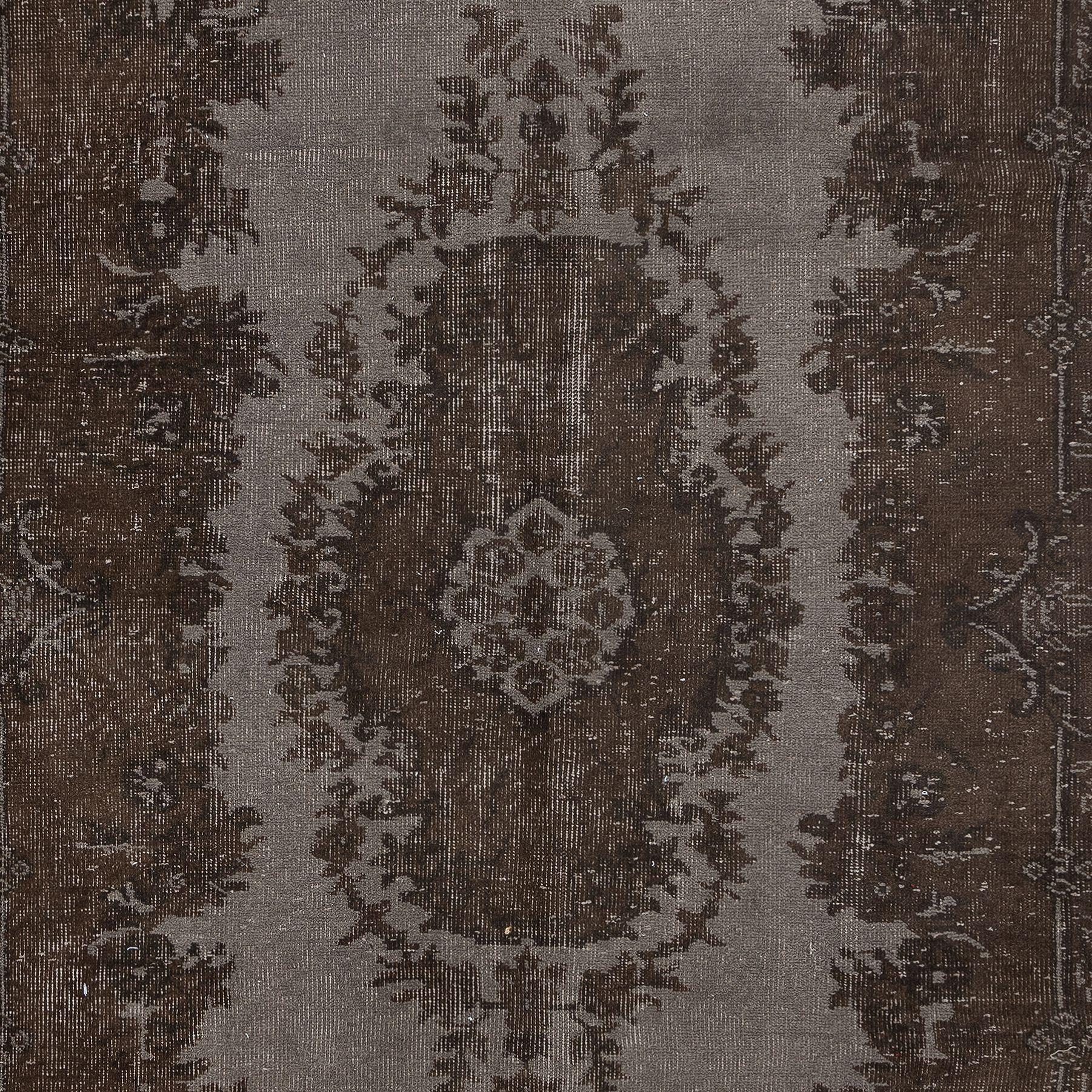 5x8.7 Ft Handmade Turkish Rug in Brown, Modern Home Decor Carpet with Medallion In Good Condition For Sale In Philadelphia, PA