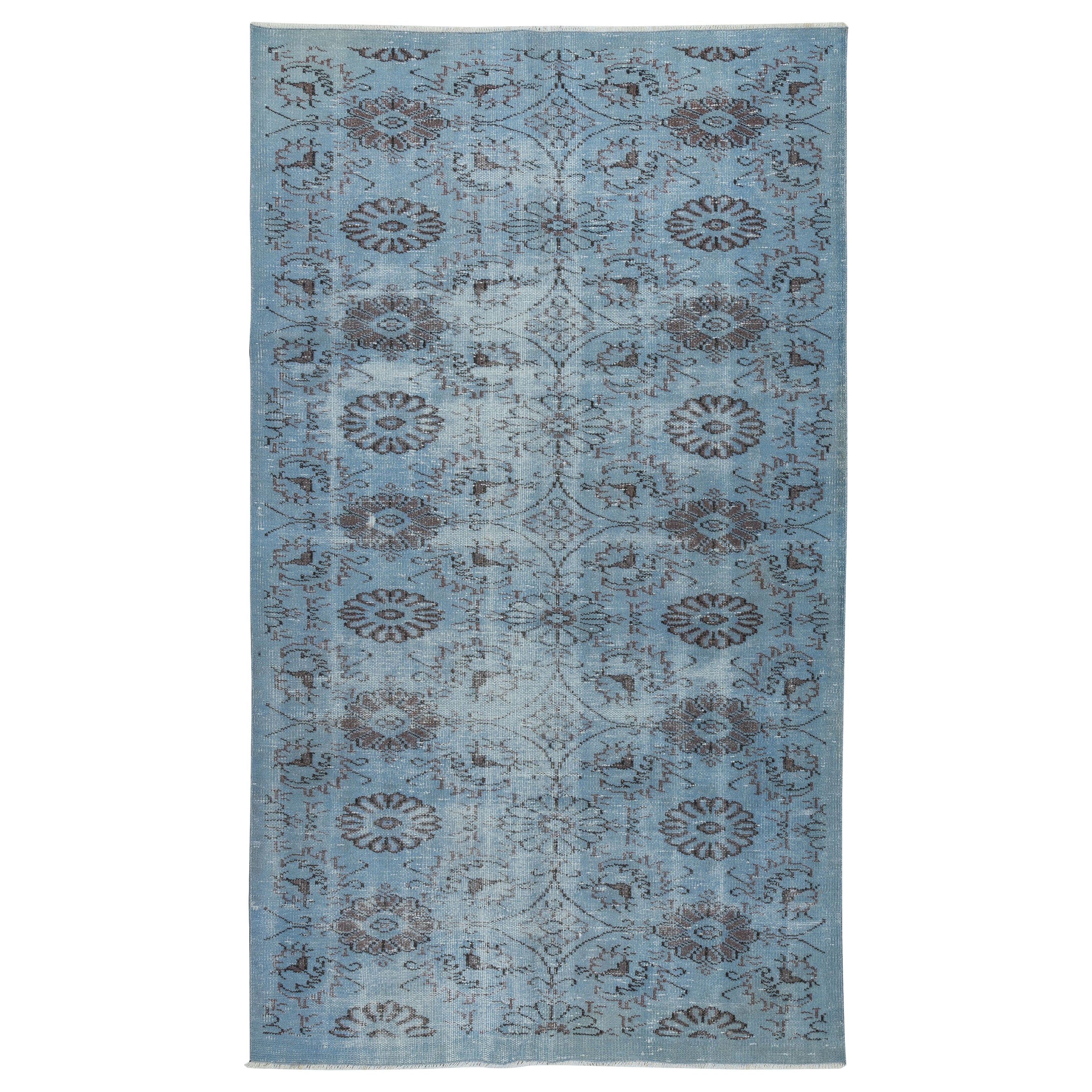 Tappeto blu a motivi floreali 5x8.8 Ft per interni moderni, fatto a mano in Turchia