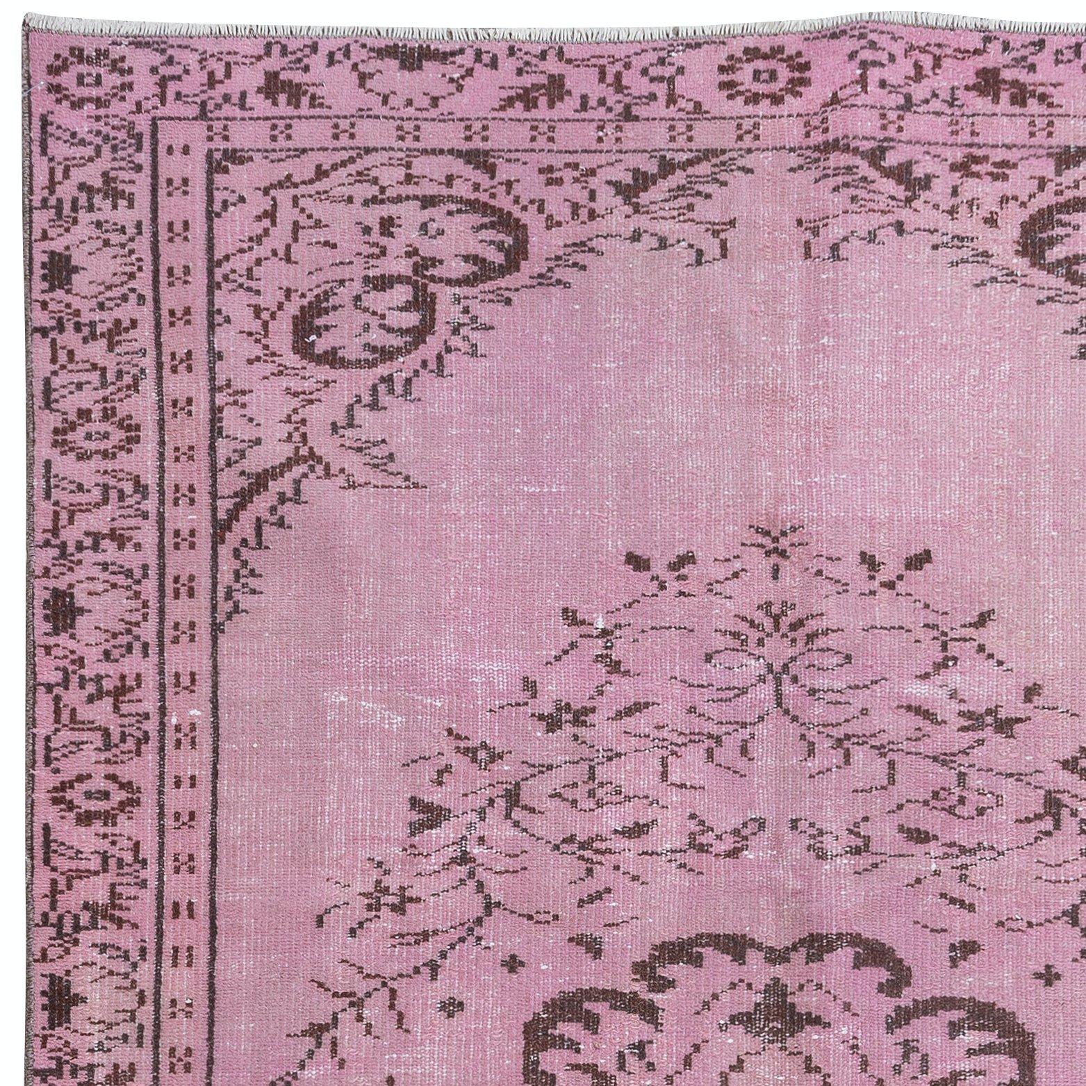 Hand-Woven 5x8.8 Ft Light Pink Decorative Handmade Turkish Area Rug for Modern Interiors