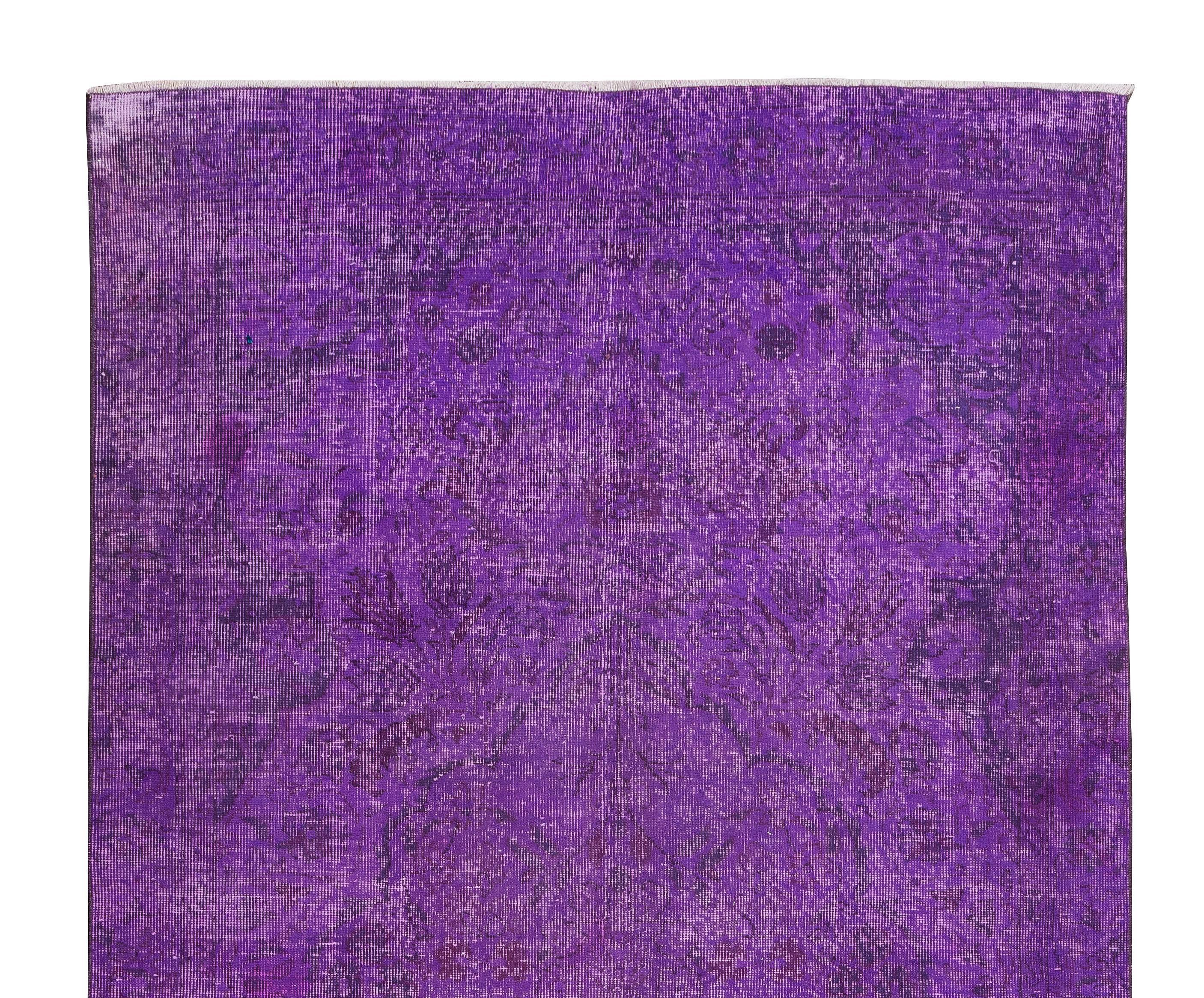 5x8.8 Ft Vintage Handmade Turkish Rug Over-Dyed in Purple for Modern Interiors In Good Condition In Philadelphia, PA