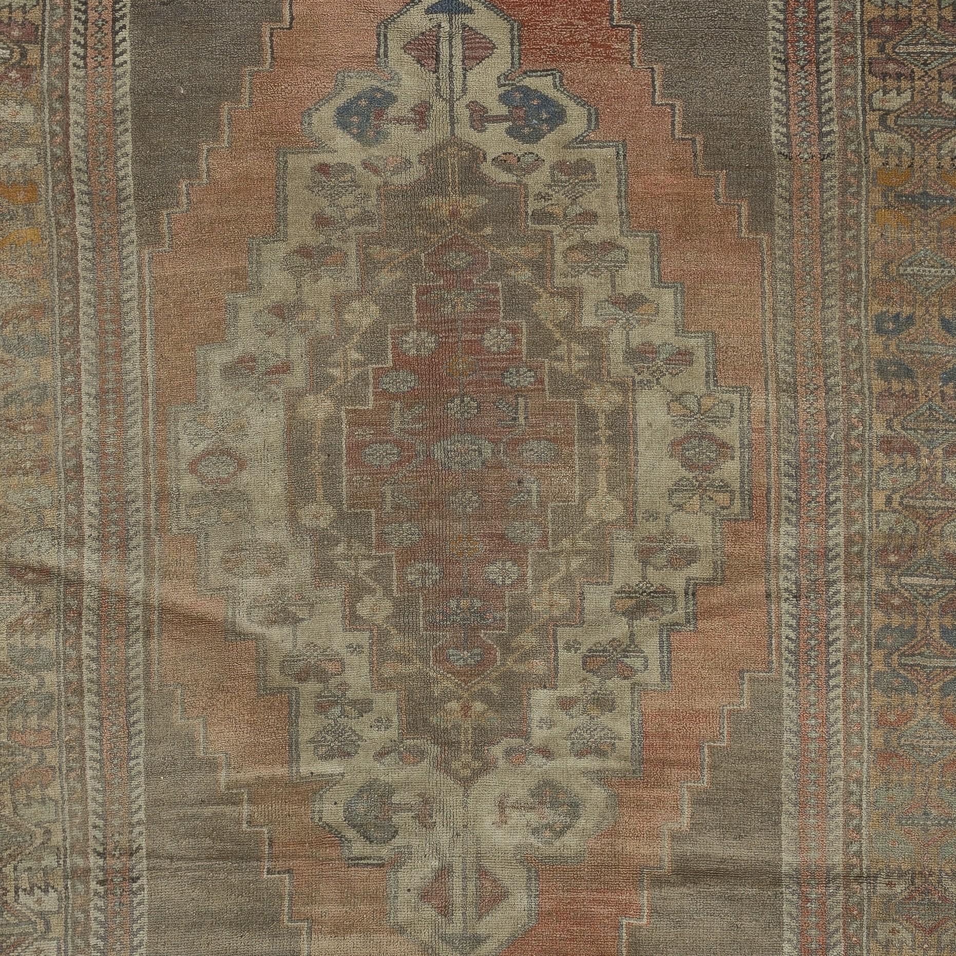 5x9 Ft Einzigartiger handgefertigter türkischer Dorfteppich, 100% Wolle (Handgeknüpft) im Angebot