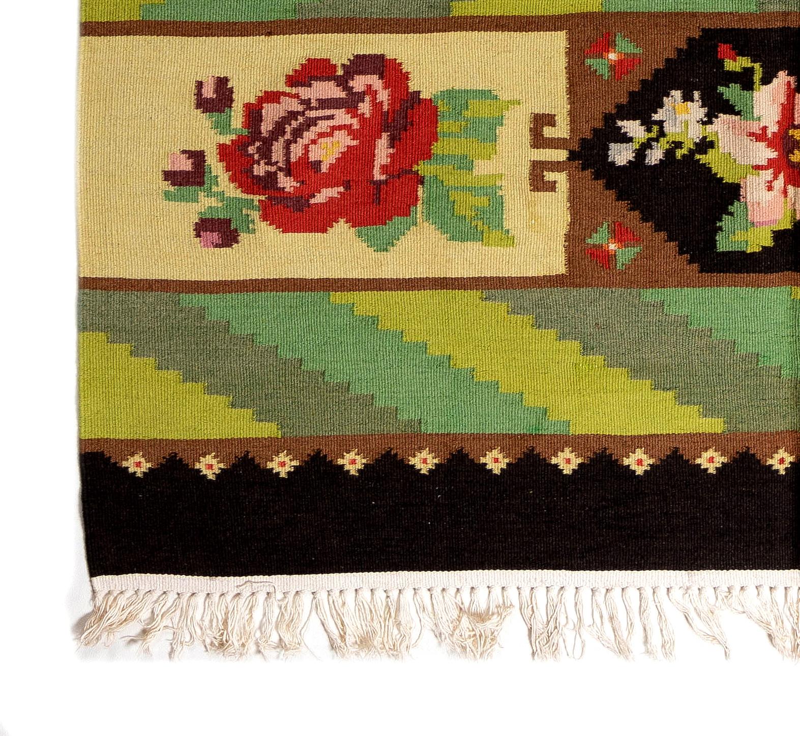 Moldovan Vintage Bessarabian Kilim, Floral Handwoven Wool Rug from Moldova