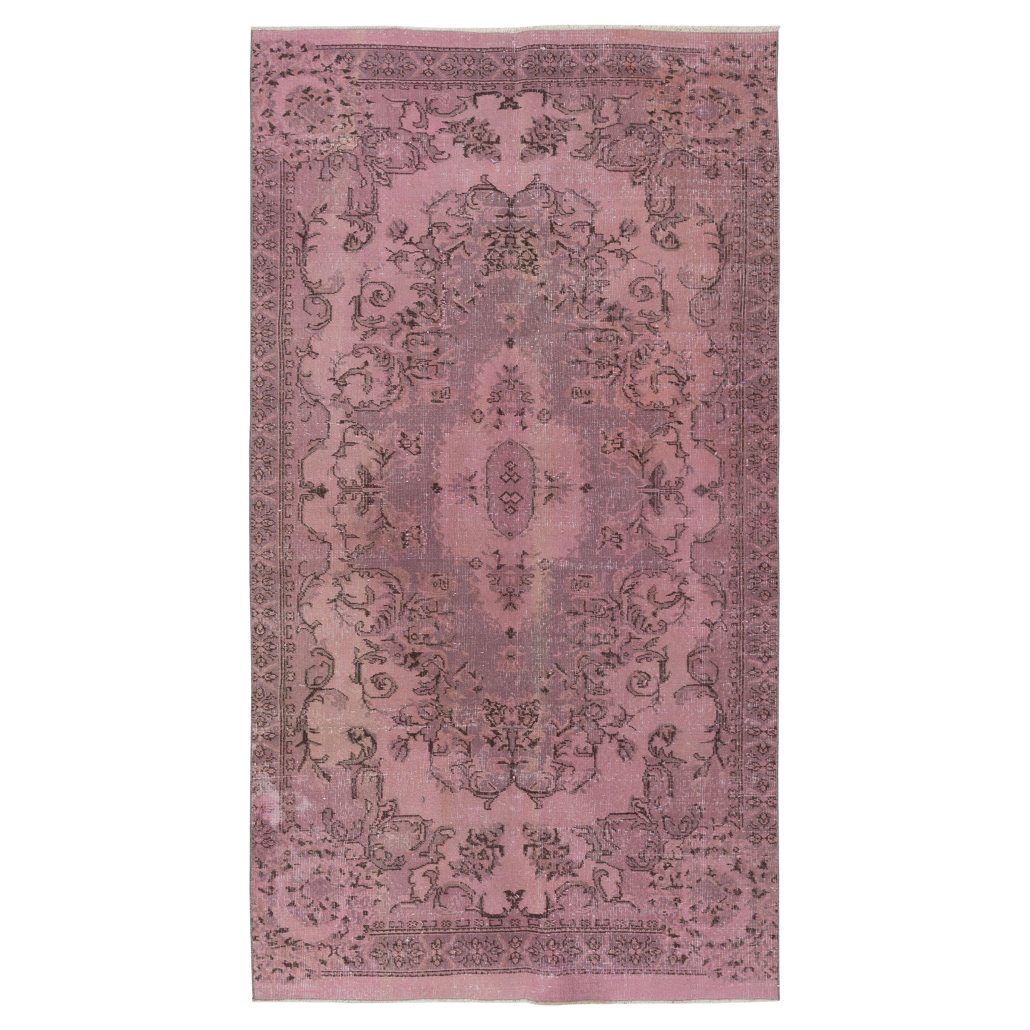 Tappeto d'area turco vintage fatto a mano 5x9 Ft tinto in rosa per interni moderni