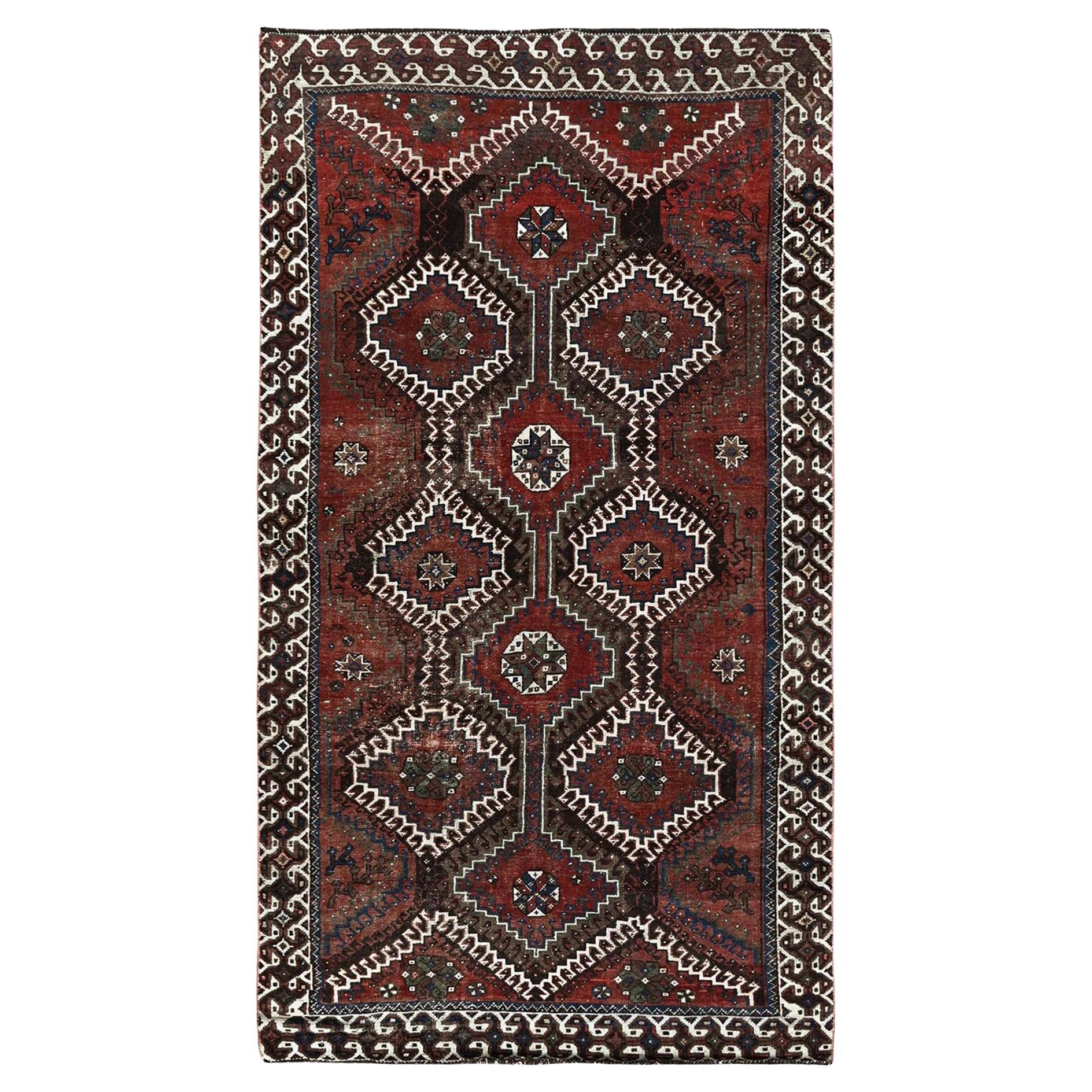 5'x9'2" Brick Red Vintage Persian Shiraz Tapis de course en pure laine noué à la main