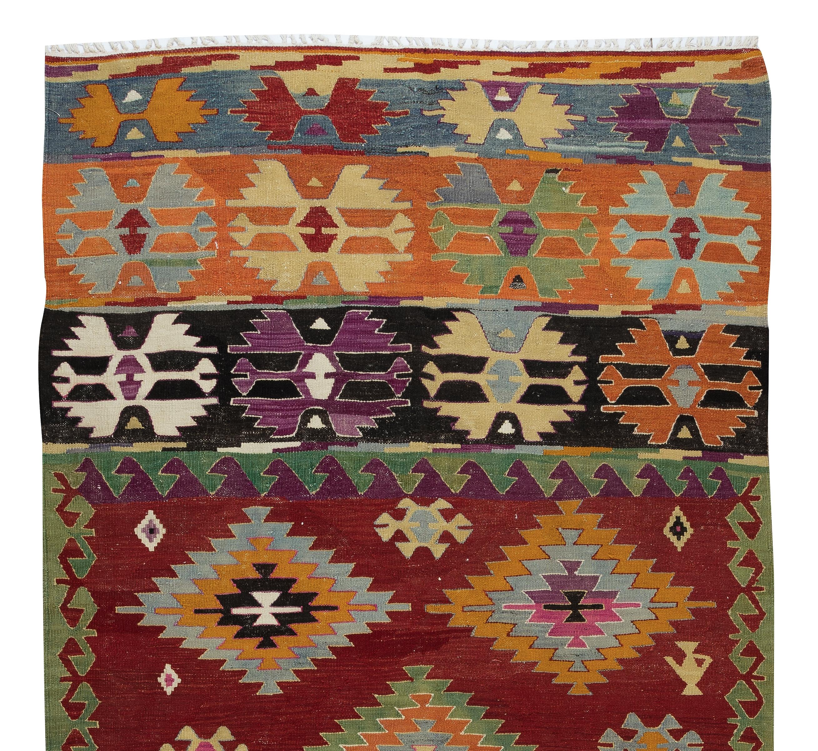 5x9.6 Ft handgewebter geometrischer Vintage-Kilim aus der Türkei, 100% Wolle, bunter Teppich (Türkisch) im Angebot