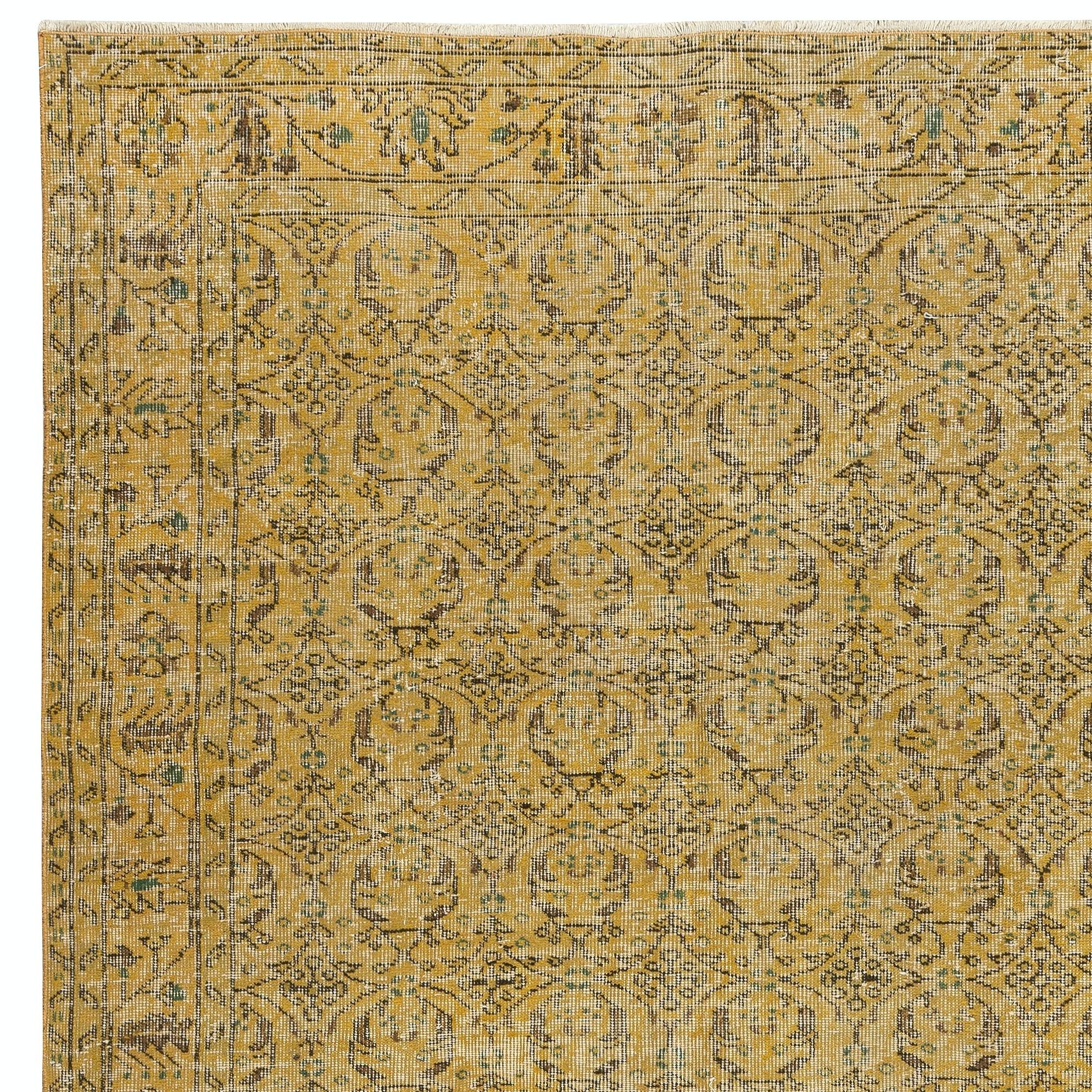 5x9.6 Ft Moderner gelber türkischer Teppich. Vintage Handmade Wool Area Rug im Zustand „Gut“ im Angebot in Spring Valley, NY