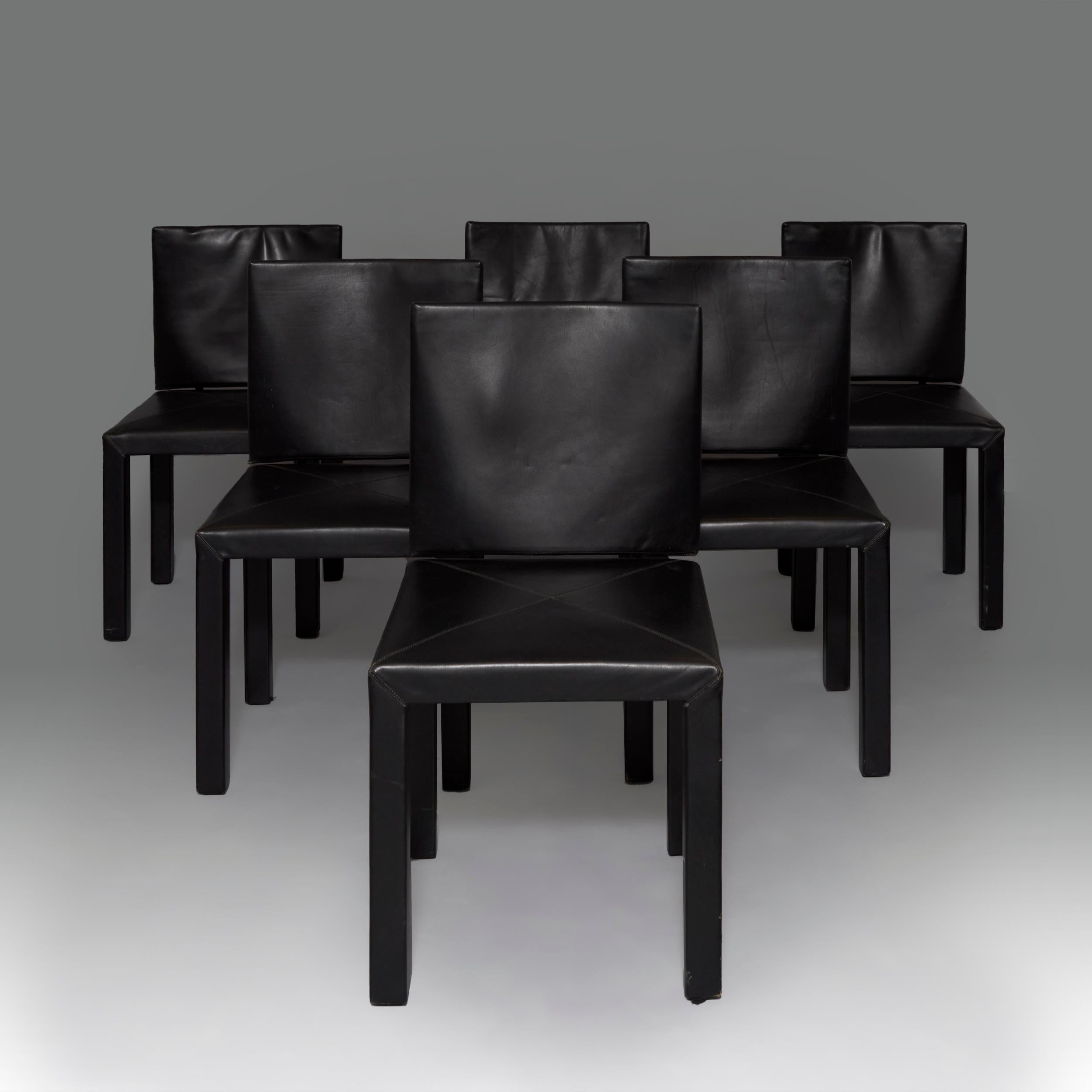 6 Dining room chair set in black leather and steel designed by Paolo Piva for B&B Italia, original leather with signs of use and patina. Italy 1980s
Born in 1950s In Italy, paolo Piva was a designer based in Italy and Vienna. He studied with master