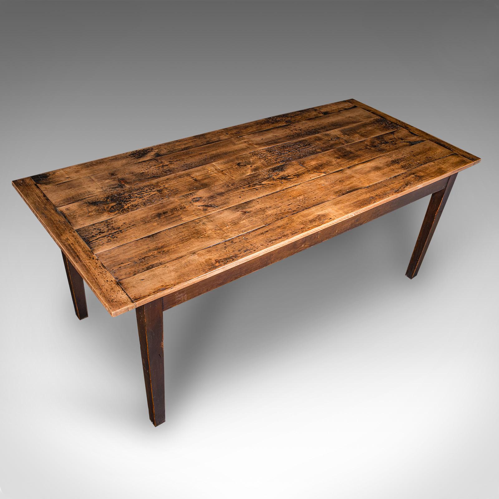 6' 6'' Mesa de Comedor Antigua de Granja, Inglesa, Pino, Casa de Campo, Victoriana siglo XIX en venta