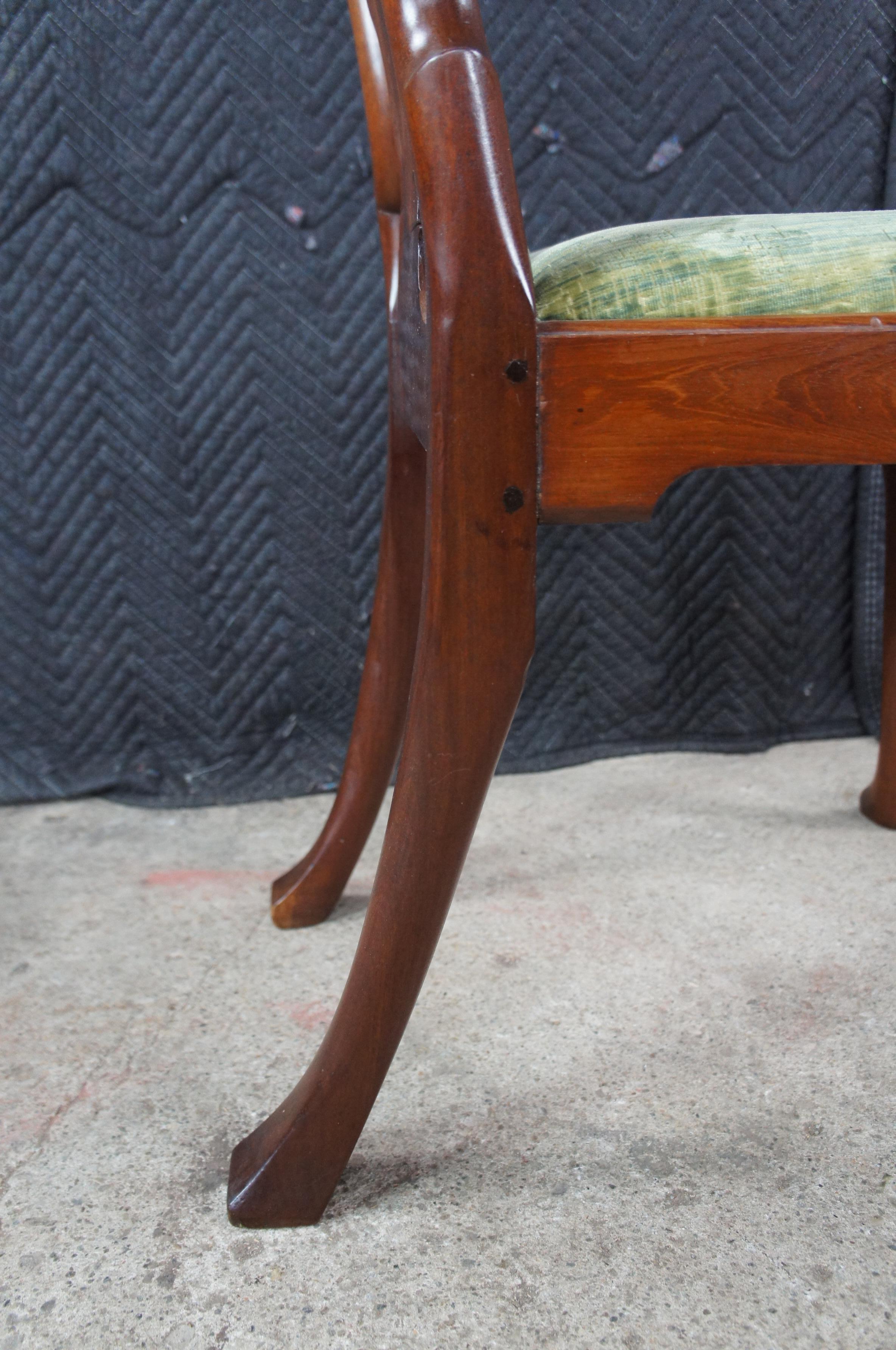 6 Sillas de Comedor Antiguas de Caoba Queen Anne del Siglo XVIII Asiento de Fieltro de Pie Trífido en venta 1