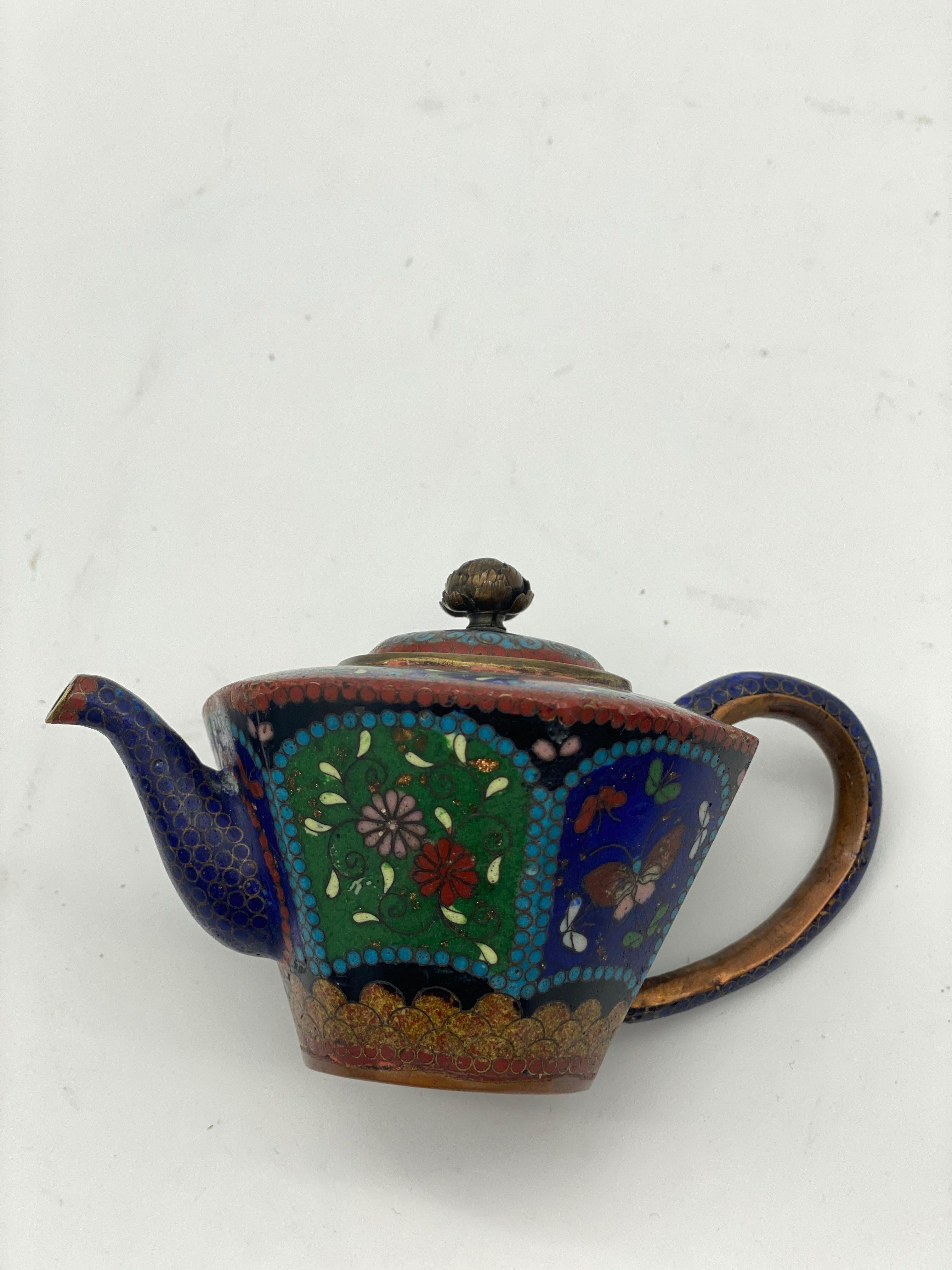 6 Antique Chinese Cloisonne Teapots For Sale 3