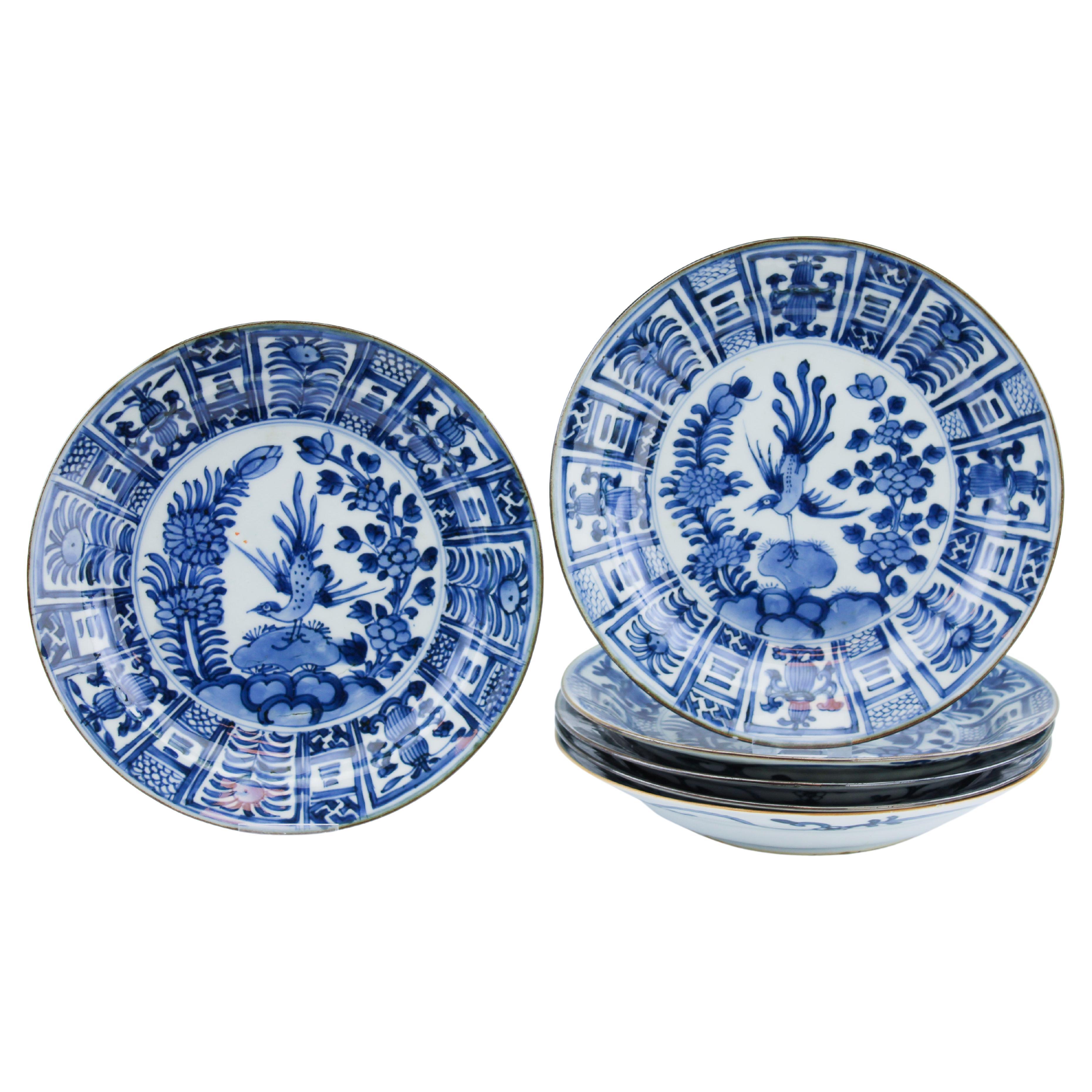 Ensemble d'assiettes plates Kangxi Kraak bleu et blanc en porcelaine chinoise ancienne n° 6 du 18ème siècle