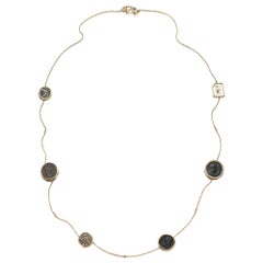 Collar de 6 monedas antiguas de oro amarillo de 20 quilates con diamantes brillantes
