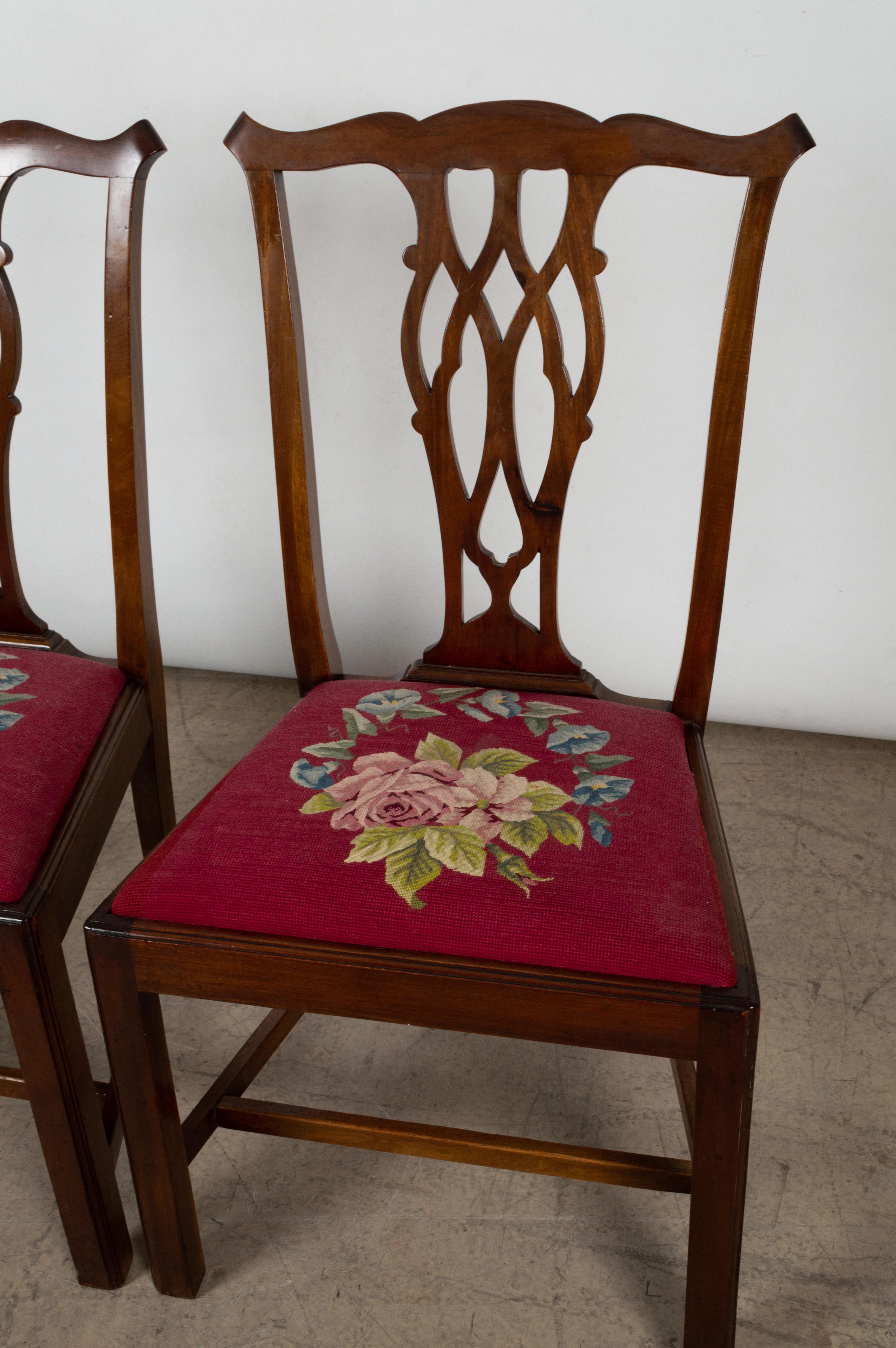 6 chaises de salle à manger anglaises anciennes en acajou de style néo-Chippendale victorien en vente 7
