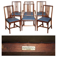 6 chaises de salle à manger victoriennes anglaises anciennes en bois massif, portant la marque « James Shoolbred »