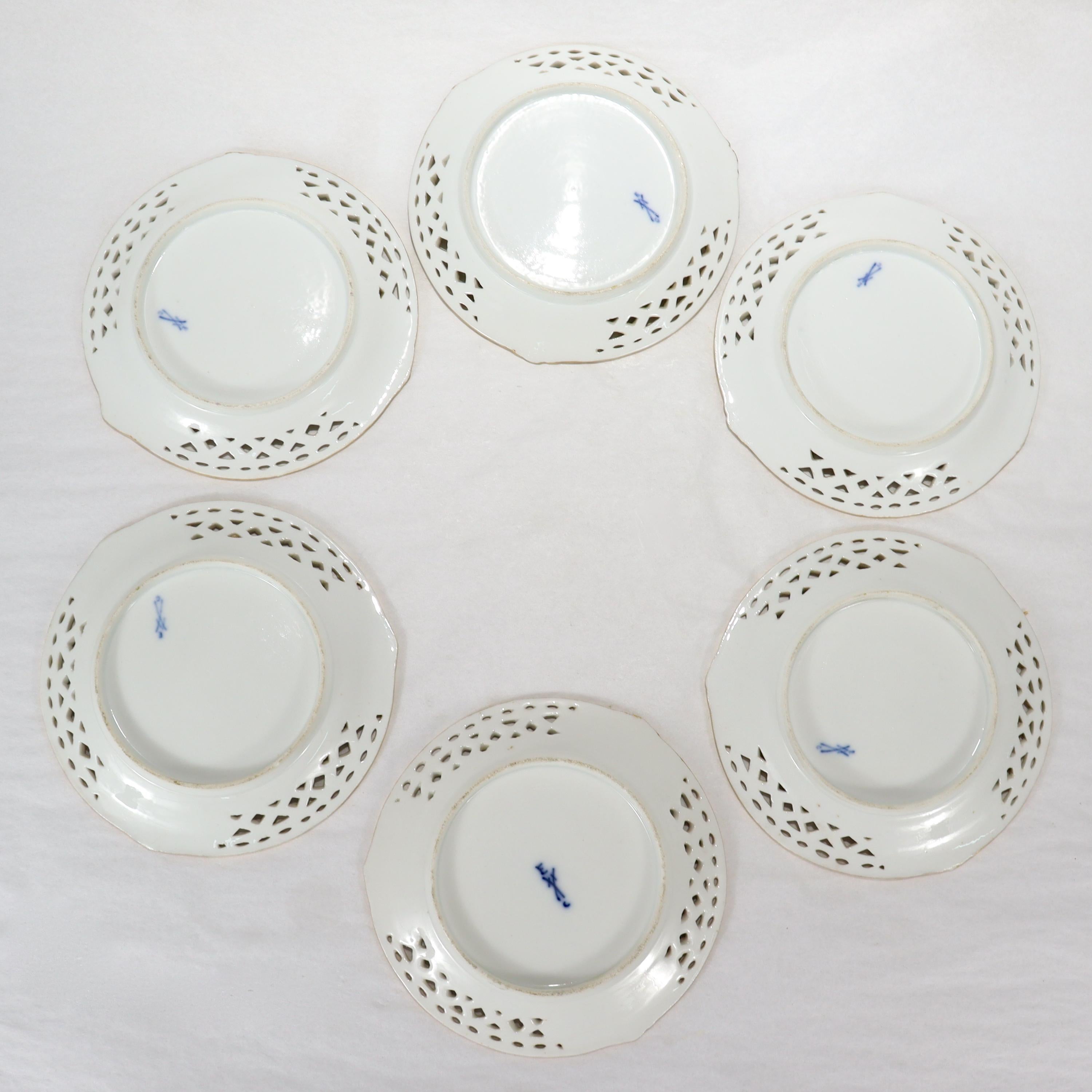 Doré 6 assiettes en porcelaine anciennes réticulées de style Dresde Bloch & Bourdois en vente