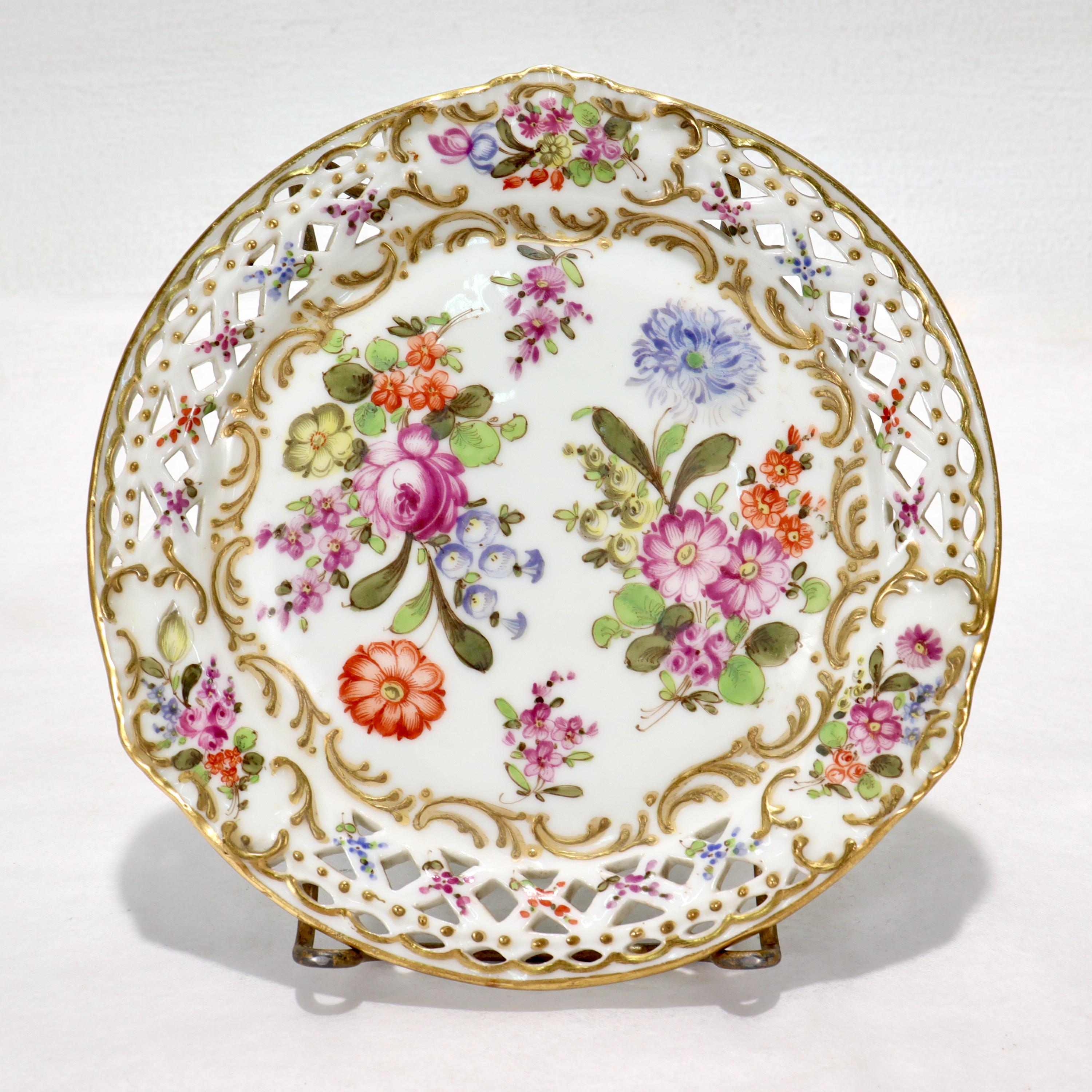 XIXe siècle 6 assiettes en porcelaine anciennes réticulées de style Dresde Bloch & Bourdois en vente