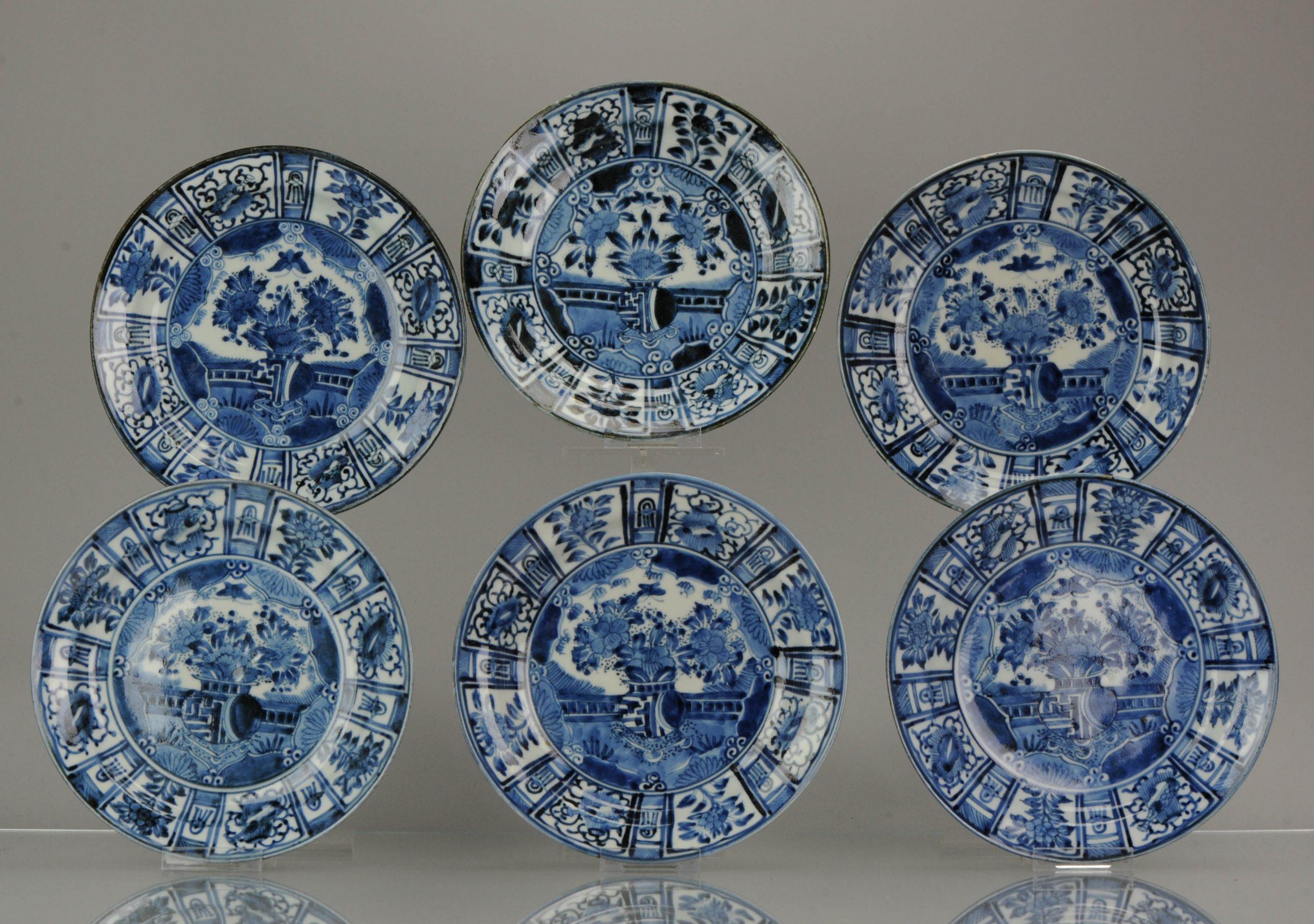 Fin du XVIIe siècle Assiettes plates Kraak de la période Edo 1680-1710 en porcelaine japonaise ancienne n°6 en vente