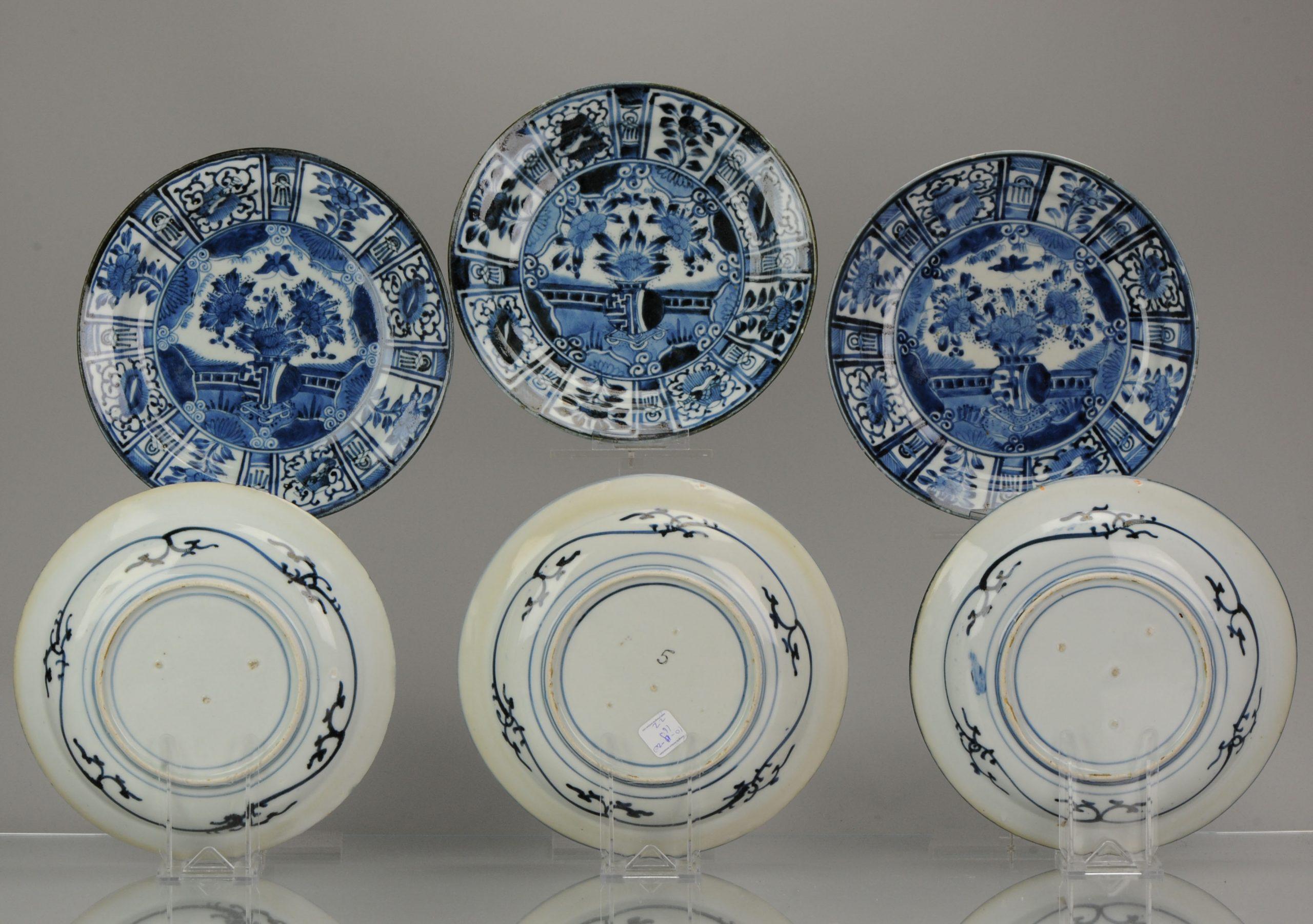 #6 Antique Japanese Porcelain 1680-1710 Edo Period Kraak Dinner Plates In Excellent Condition In Amsterdam, Noord Holland
