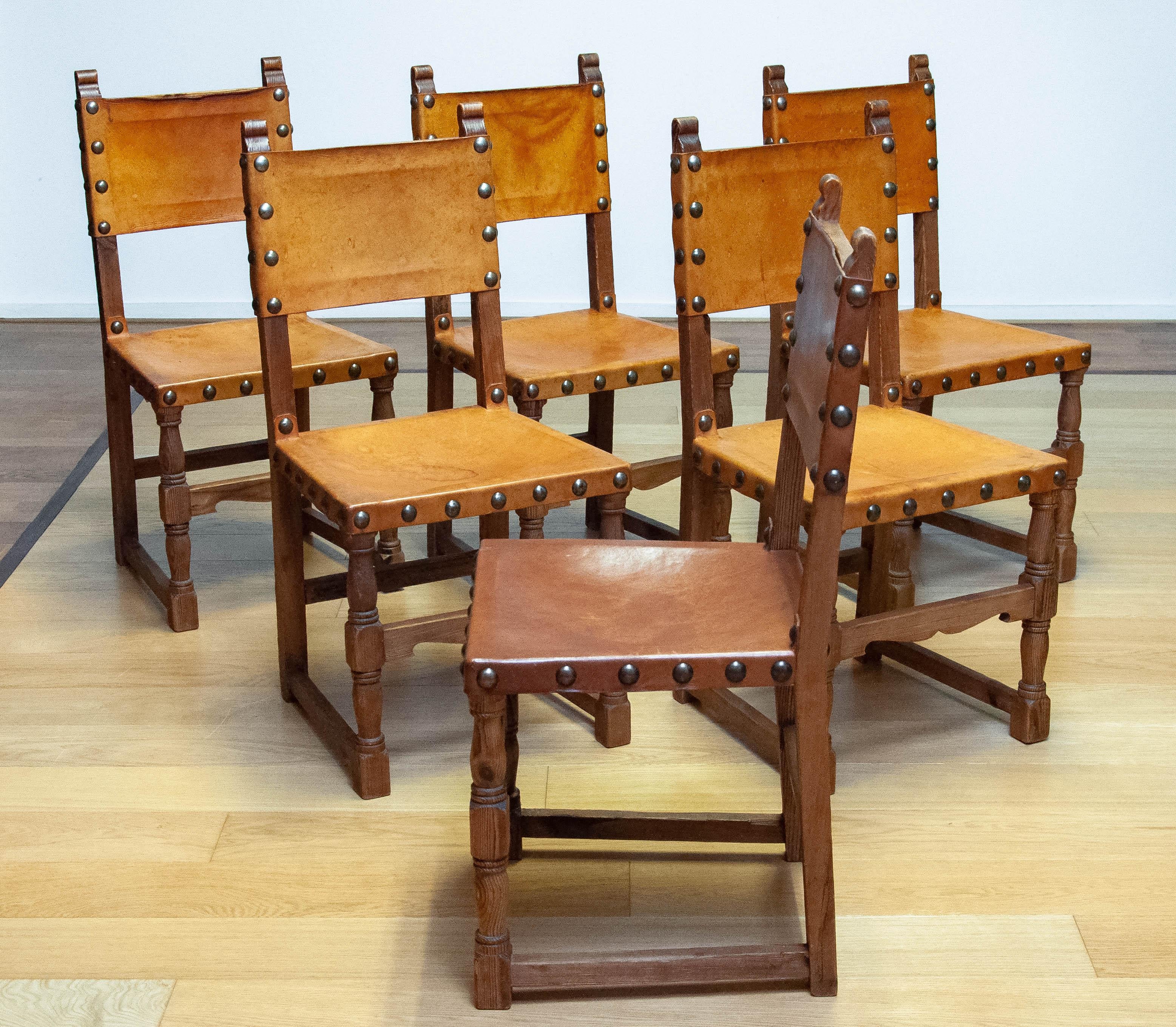 6 Antique Swedish Folk Art Farm County Dining Chairs In Pine And Tan Leather For Sale 1
