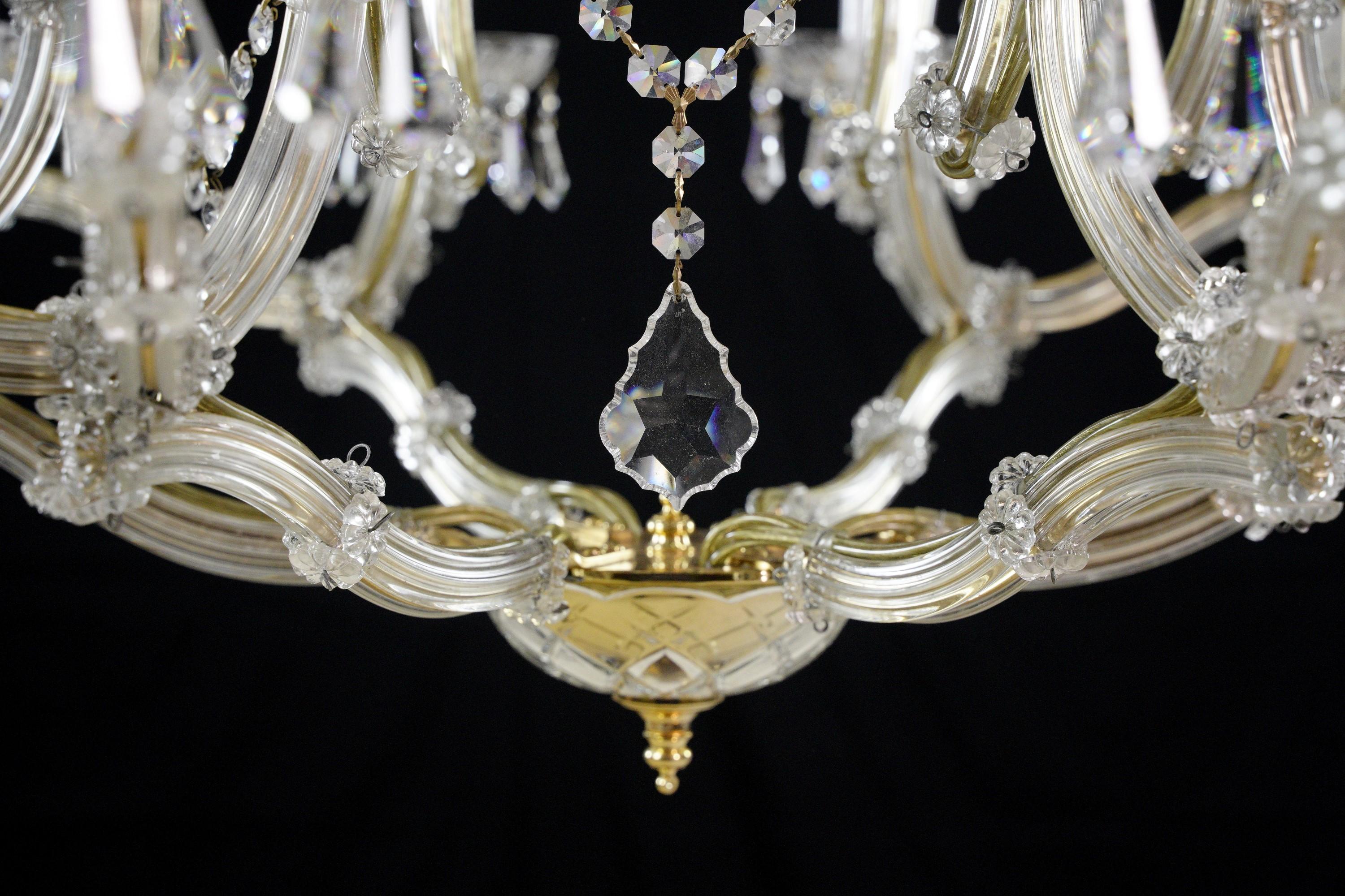 6 Arm 18 Lights Marie Therese Crystal & Brass Chandelier For Sale 9