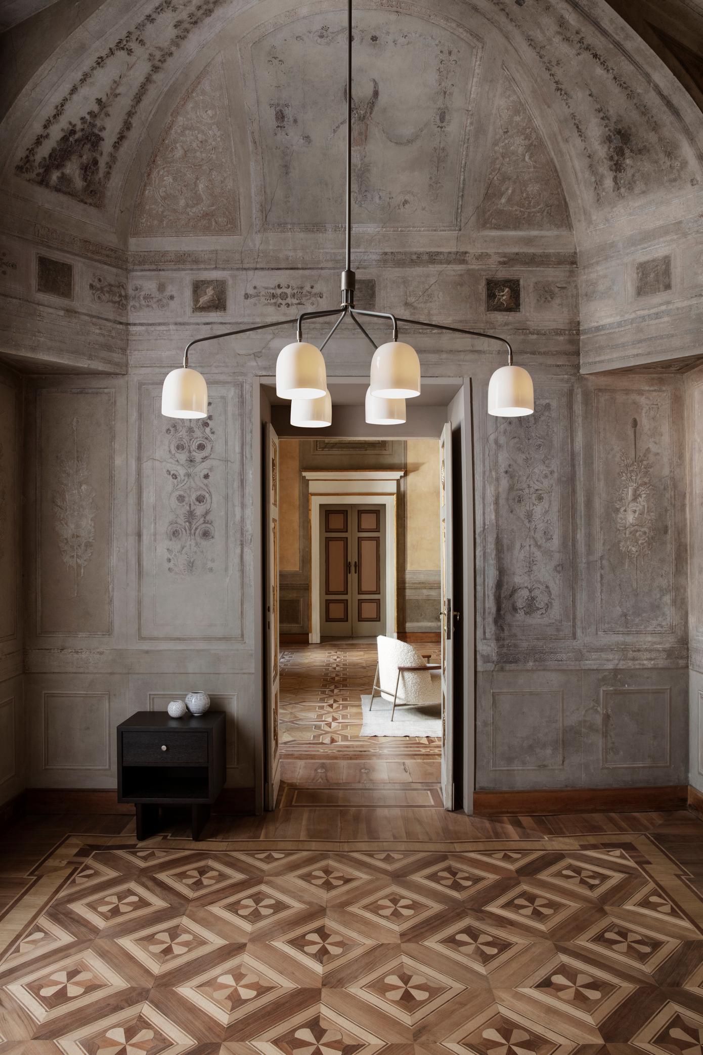 Lampadario a 6 bracci 'Howard' di Space Copenhagen per GUBI in canna di fucile in vendita 5