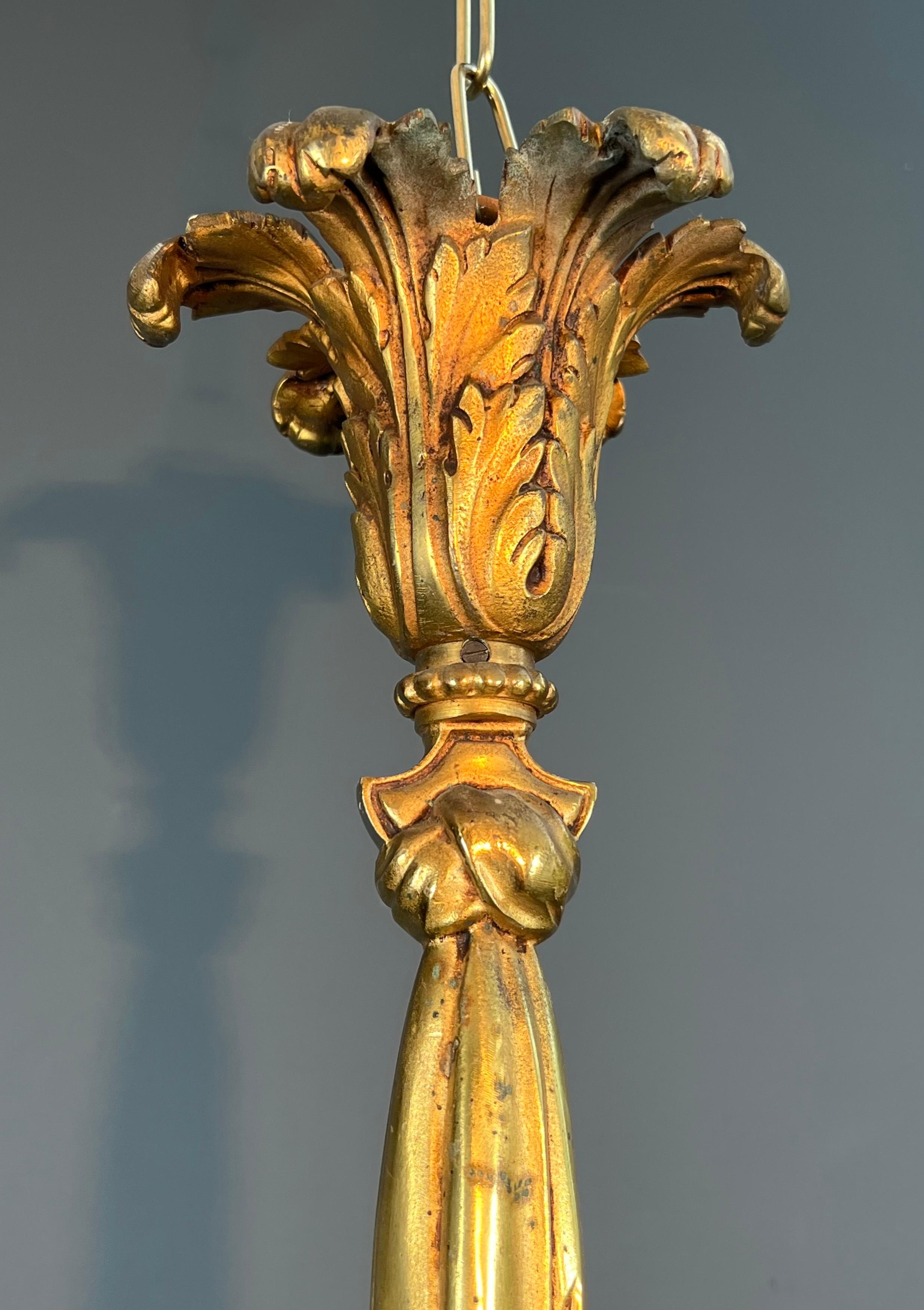 Lustre en bronze à 6 branches de style Louis XVI en vente 7
