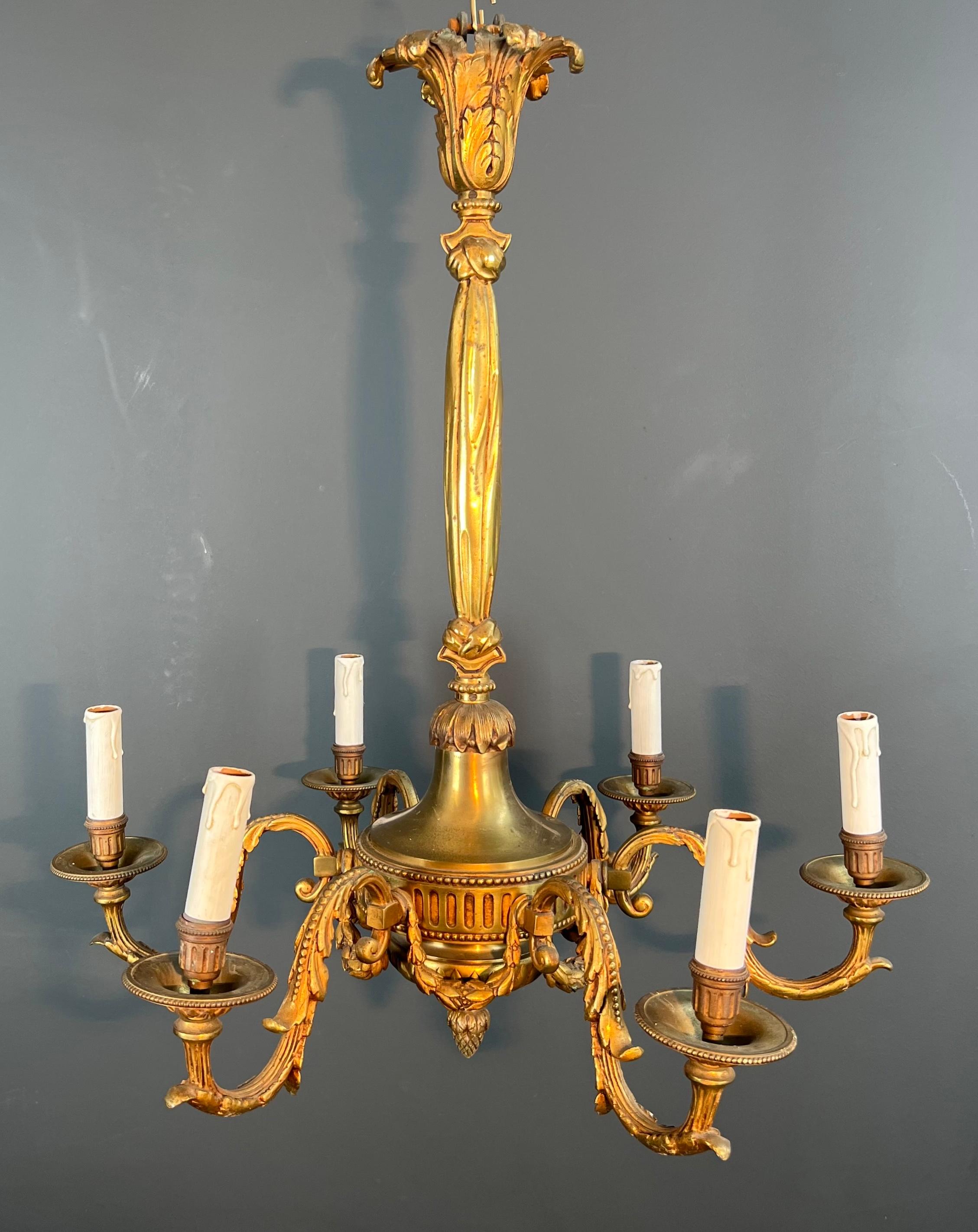 Lustre en bronze à 6 branches de style Louis XVI en vente 13