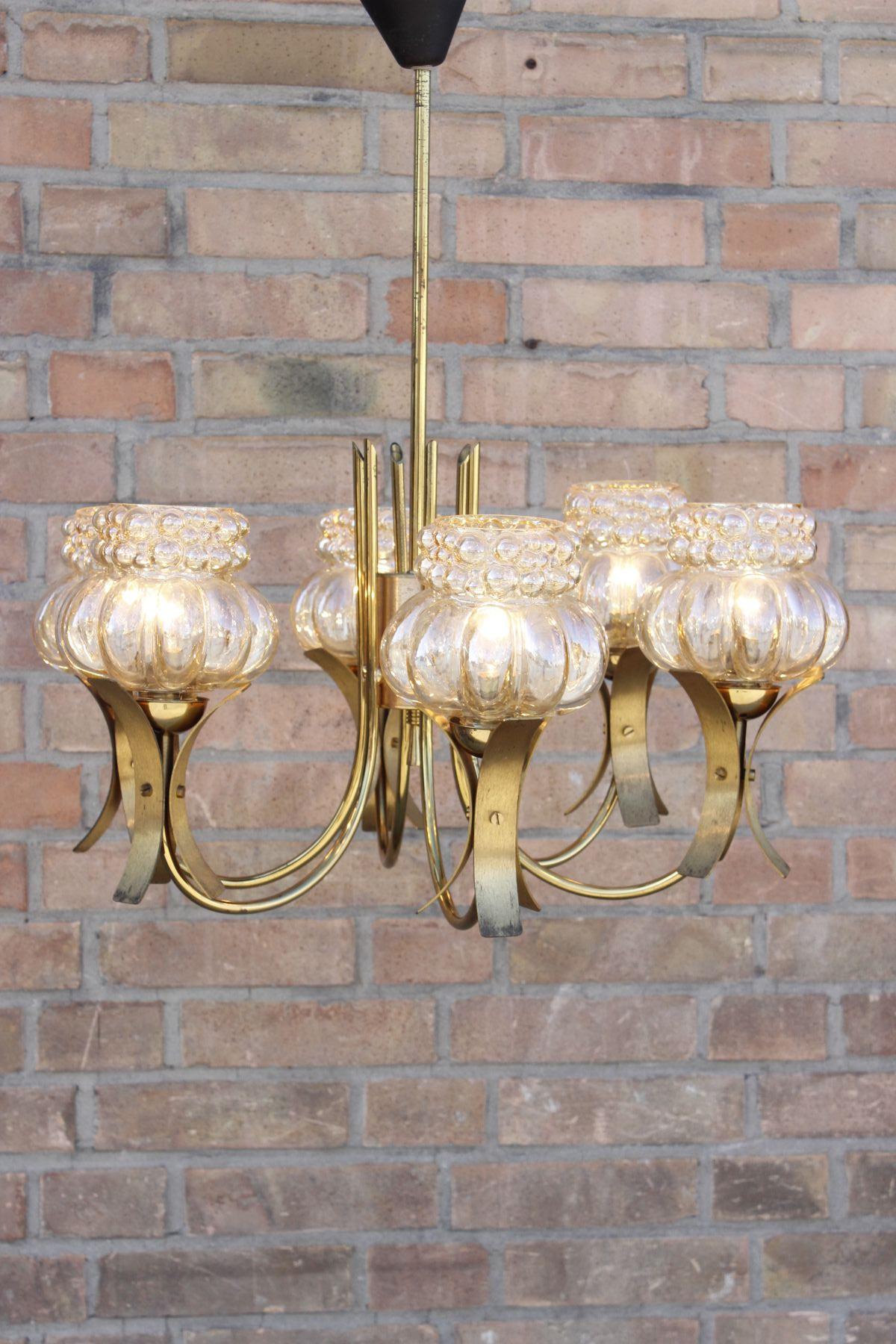 Scandinavian Modern 6 Arms bubble glass chandelier in the style of Helena Tynell, 1970s For Sale