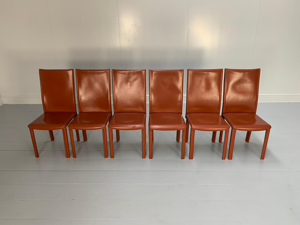 6 Arper Esszimmerstühle - In Brown Sattelleder (21. Jahrhundert und zeitgenössisch) im Angebot