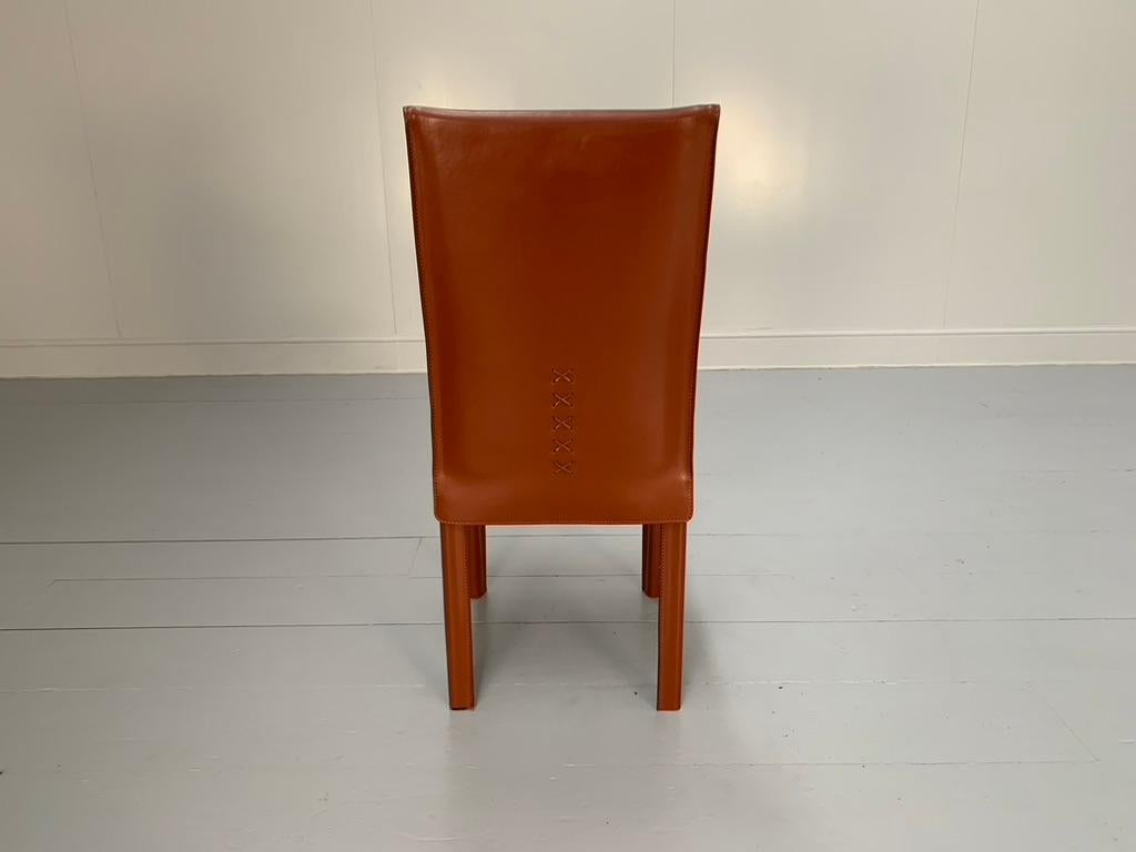 6 Arper Esszimmerstühle - In Brown Sattelleder im Angebot 3