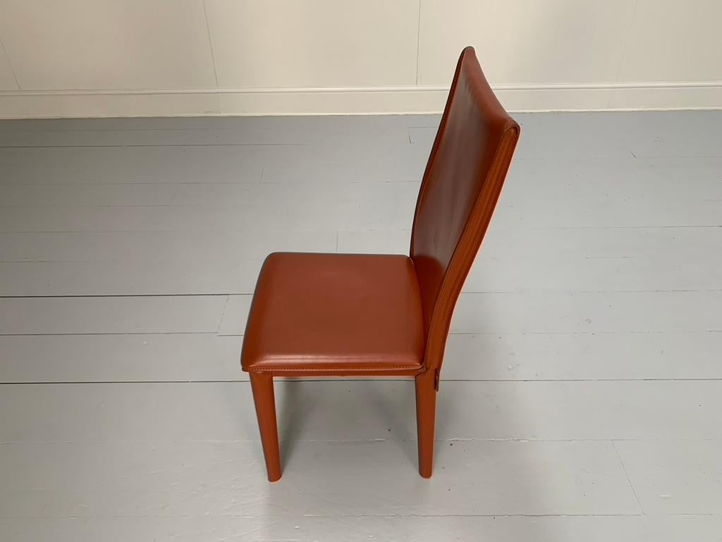 6 Arper Esszimmerstühle - In Brown Sattelleder im Angebot 4