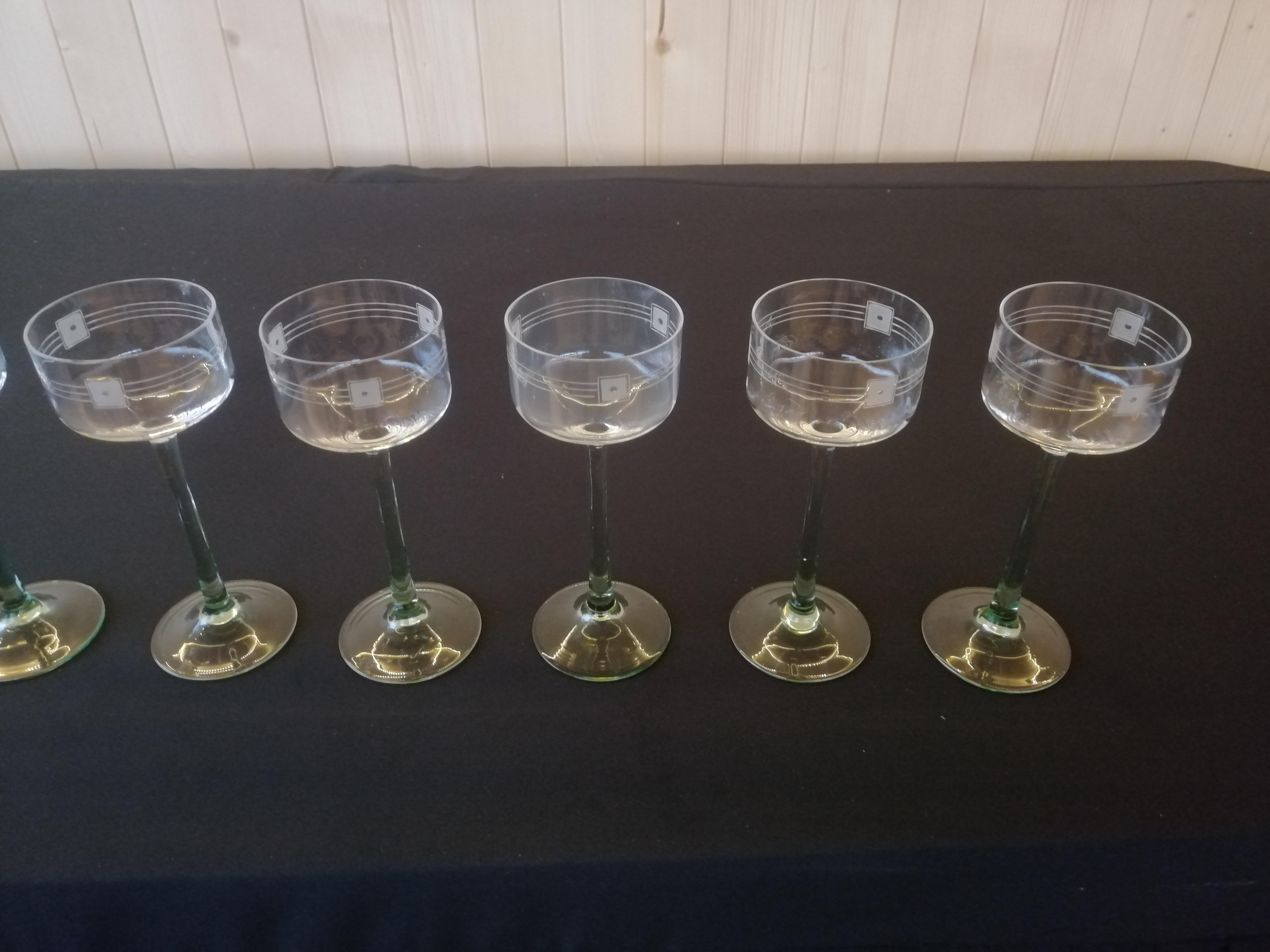 6 Art Deco glasses from 1930.



