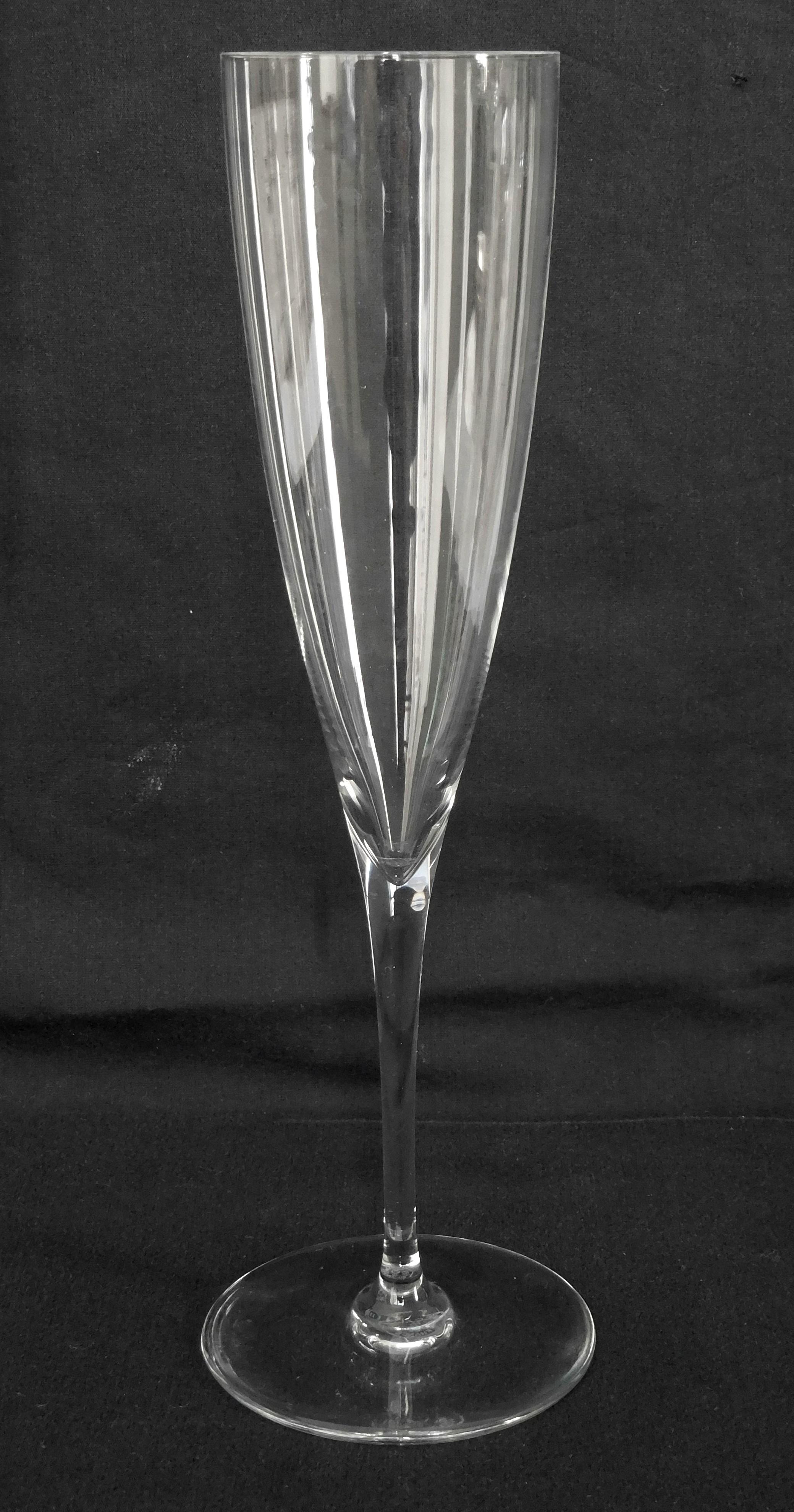 Modern 6 Baccarat crystal champagne flutes - Dom Perignon pattern - signed